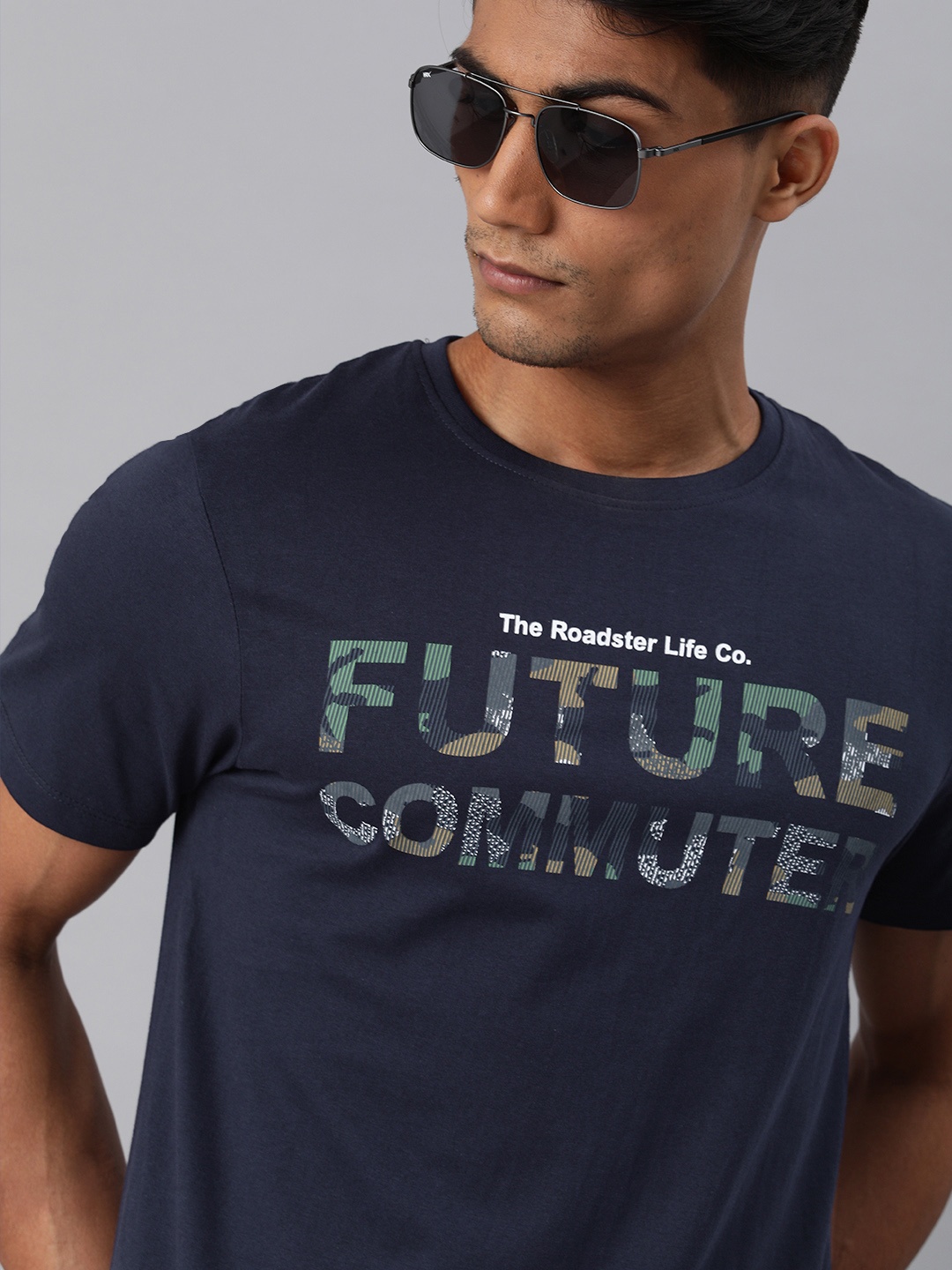 

The Roadster Lifestyle Co Men Navy Blue Typography Printed Pure Cotton T-shirt