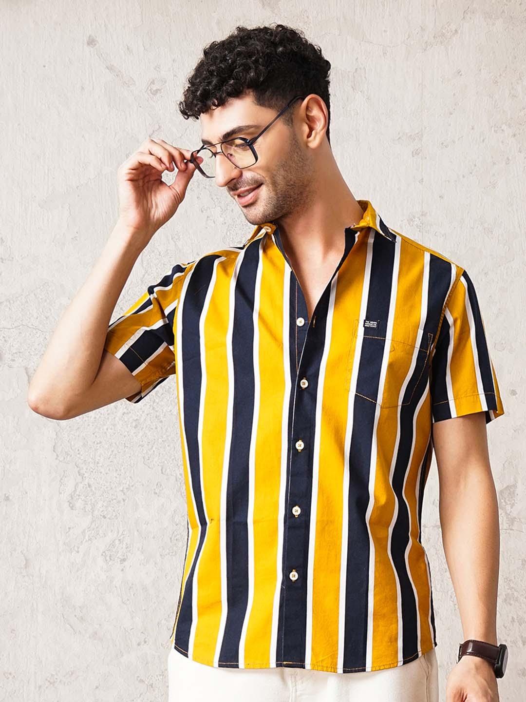 

The Indian Garage Co Men Mustard Yellow & Navy Blue Slim Fit Striped Casual Shirt