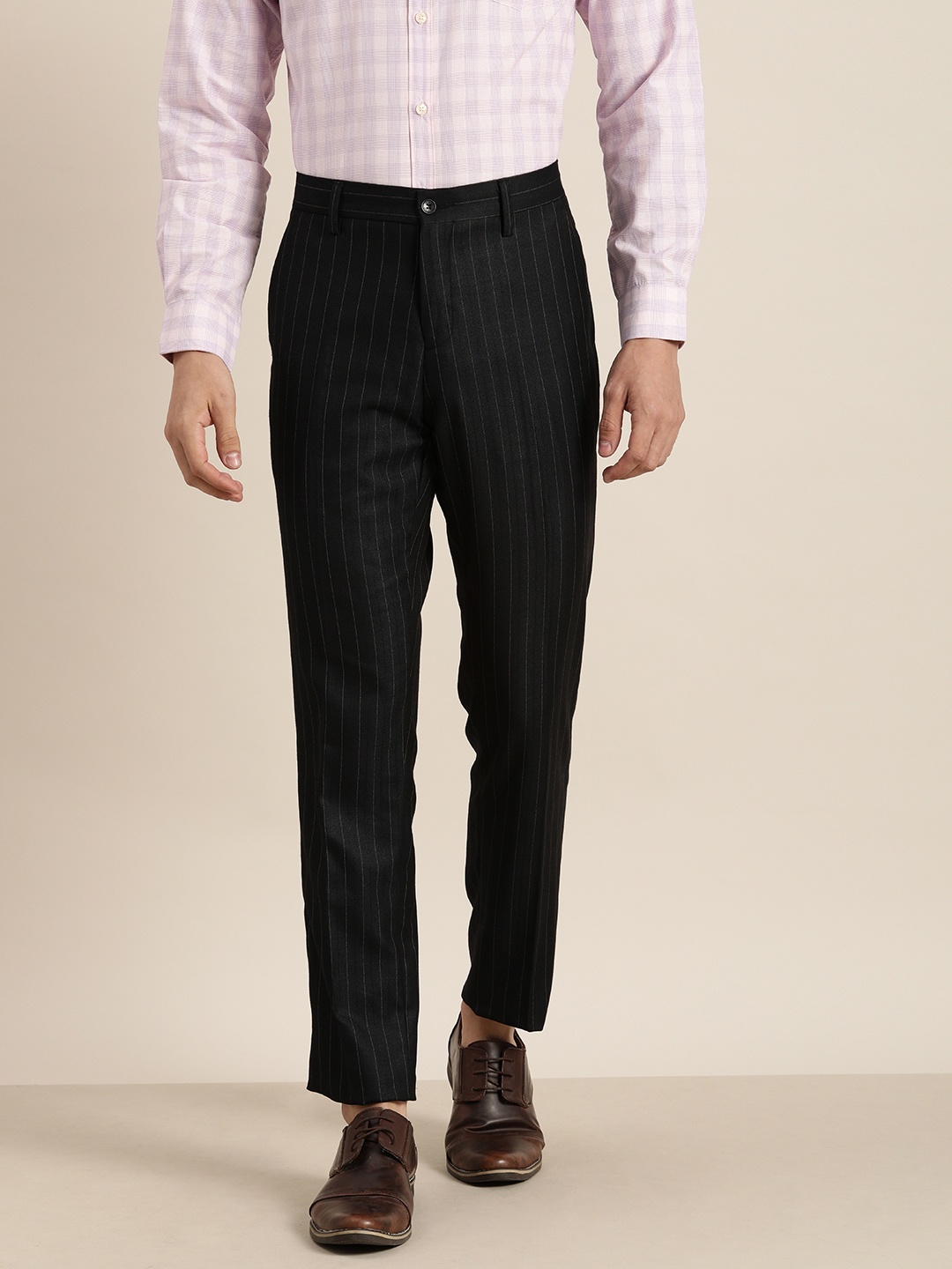 

INVICTUS Men Navy Blue Regular Fit Striped Trousers