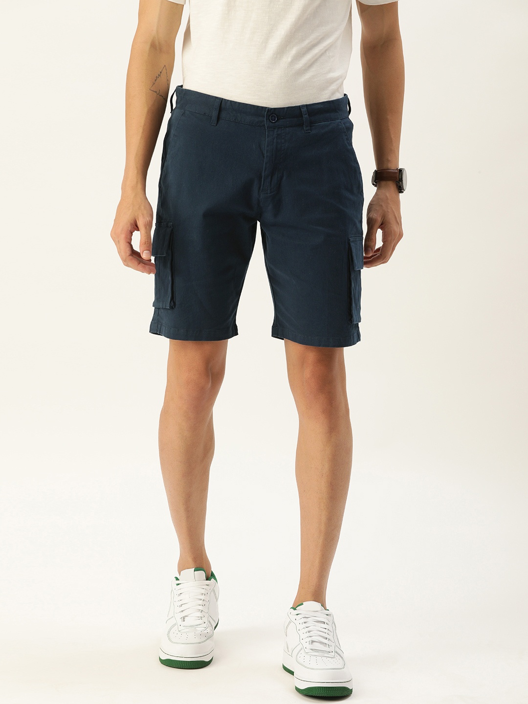 

INVICTUS Men Navy Blue Mid-Rise Cargo Shorts