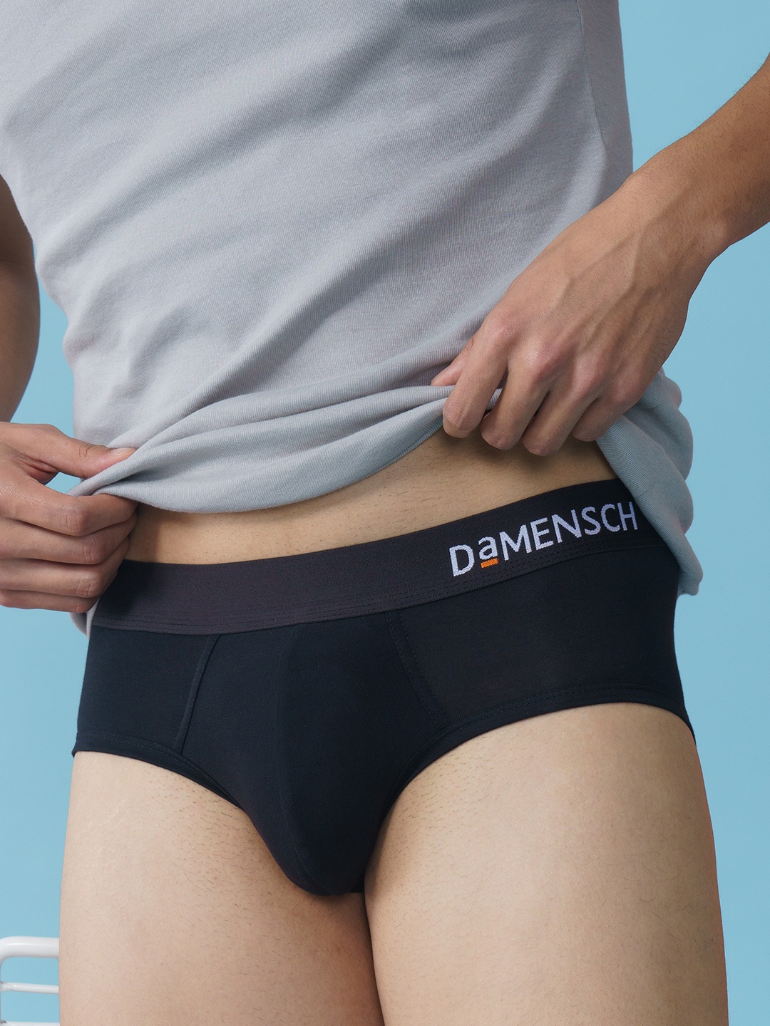

DaMENSCH DEO-SOFT Solid Premium Egyptian Cotton-Modal Blend Briefs, Black