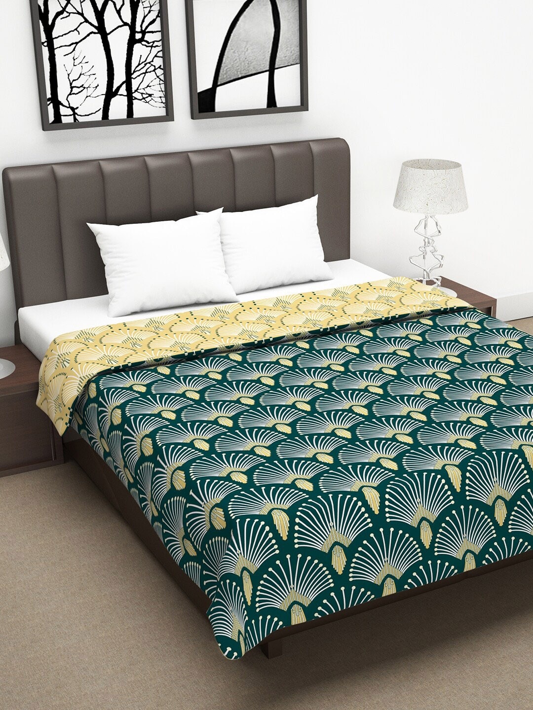 

Divine Casa Green & Beige Geometric Mild Winter 110 GSM Double Bed Dohar
