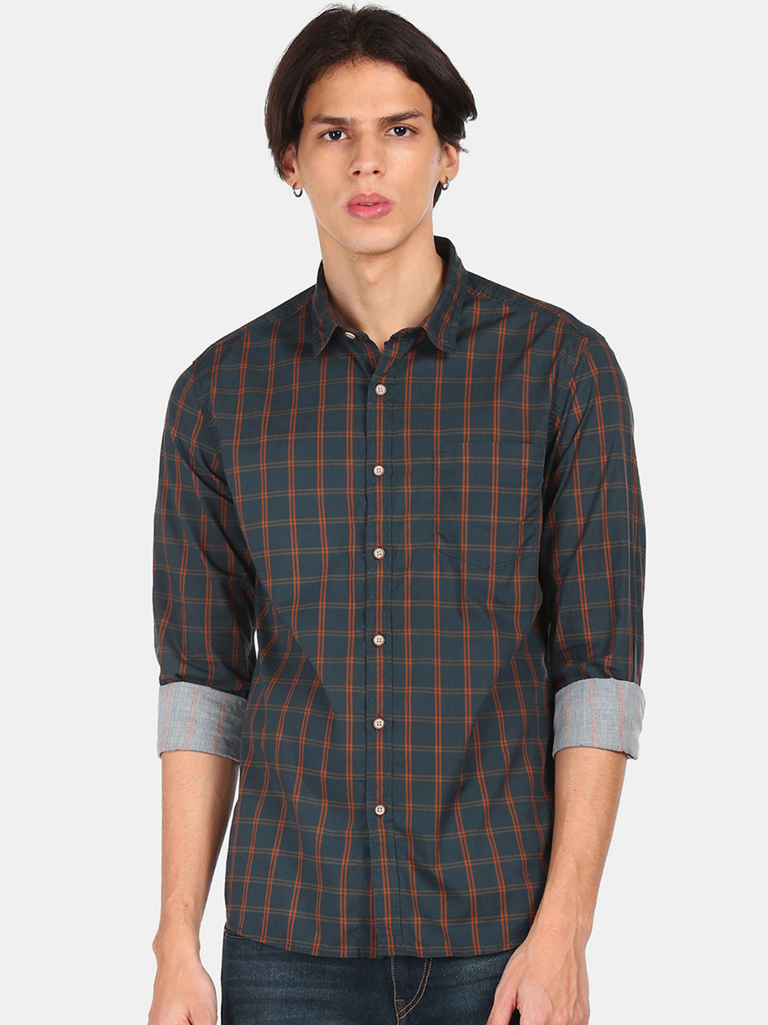 

Flying Machine Men Blue Regular Fit Checked Casual Shirt