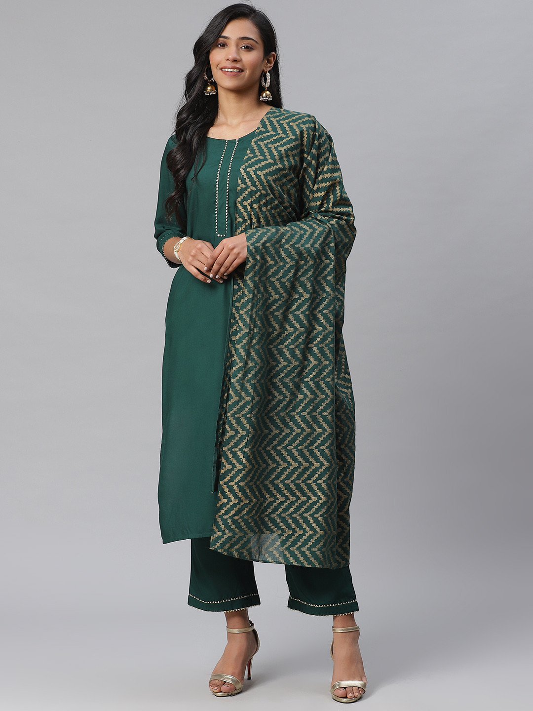 

clorals Women Green & Golden Solid Kurta with Palazzos & Dupatta