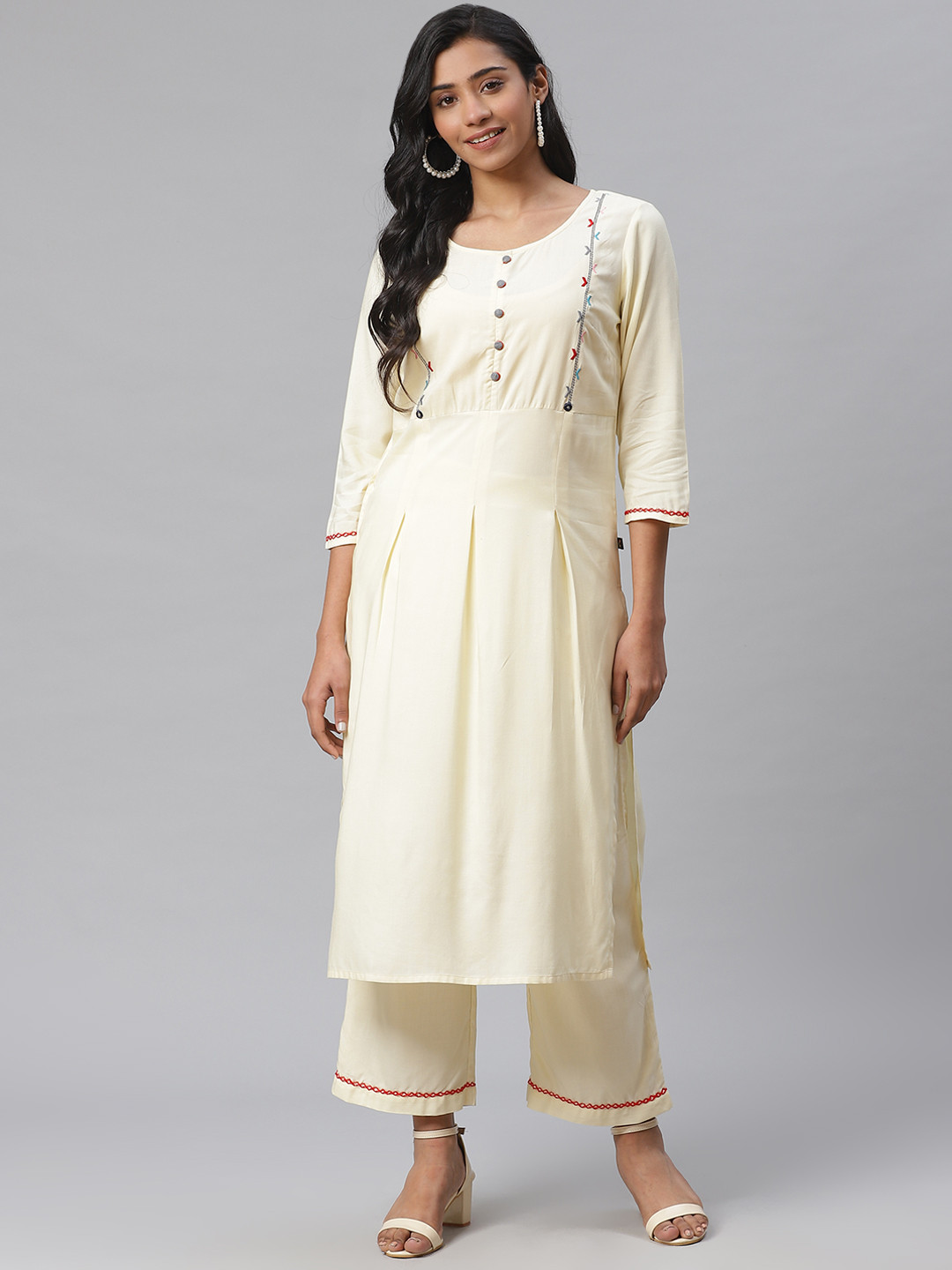 

clorals Women Cream-Coloured Embroidered Yoke Design Pleated Kurta with Palazzos