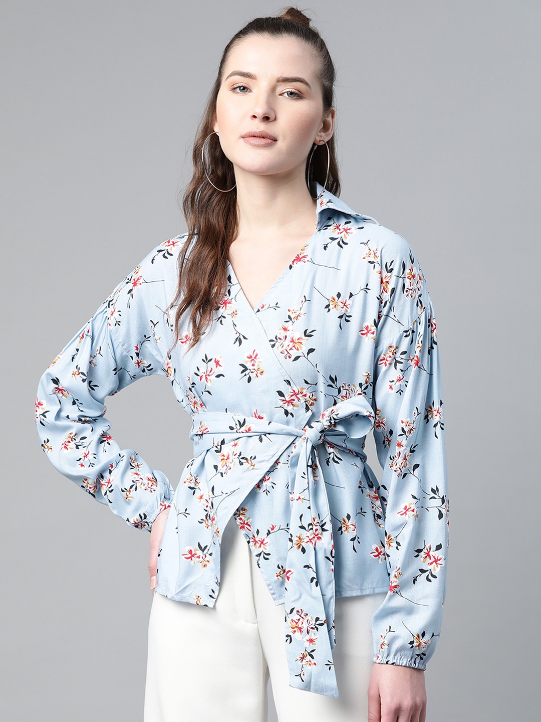 

Popnetic Women Blue & Pink Floral Print Pure Cotton Top With Belt
