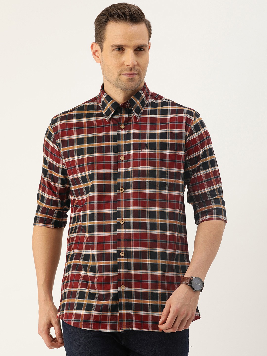 

Burnt Umber Men Rust & Black Comfort Fit Checked Casual Shirt