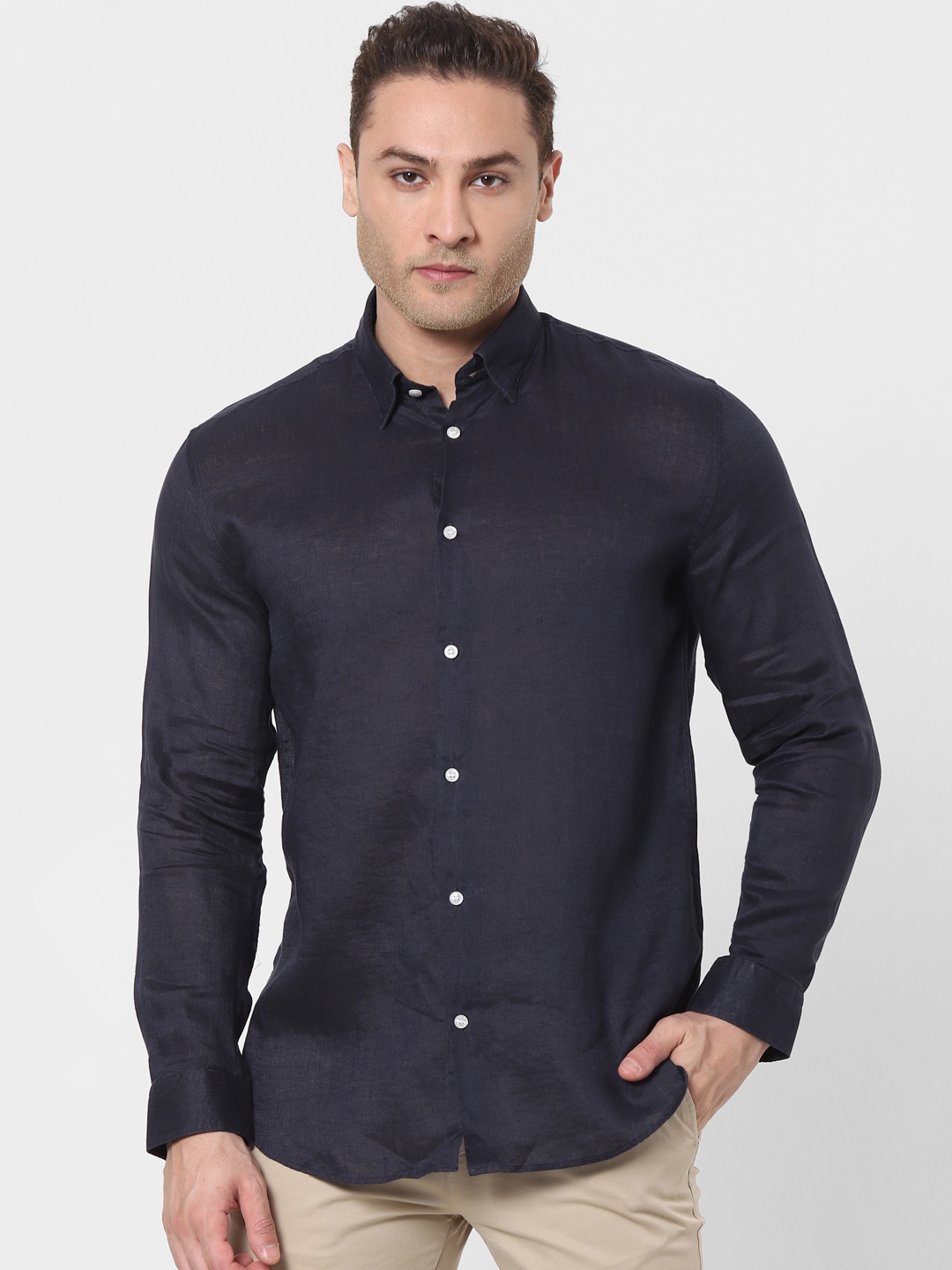 

SELECTED Men Navy Blue Solid Linen Casual Shirt