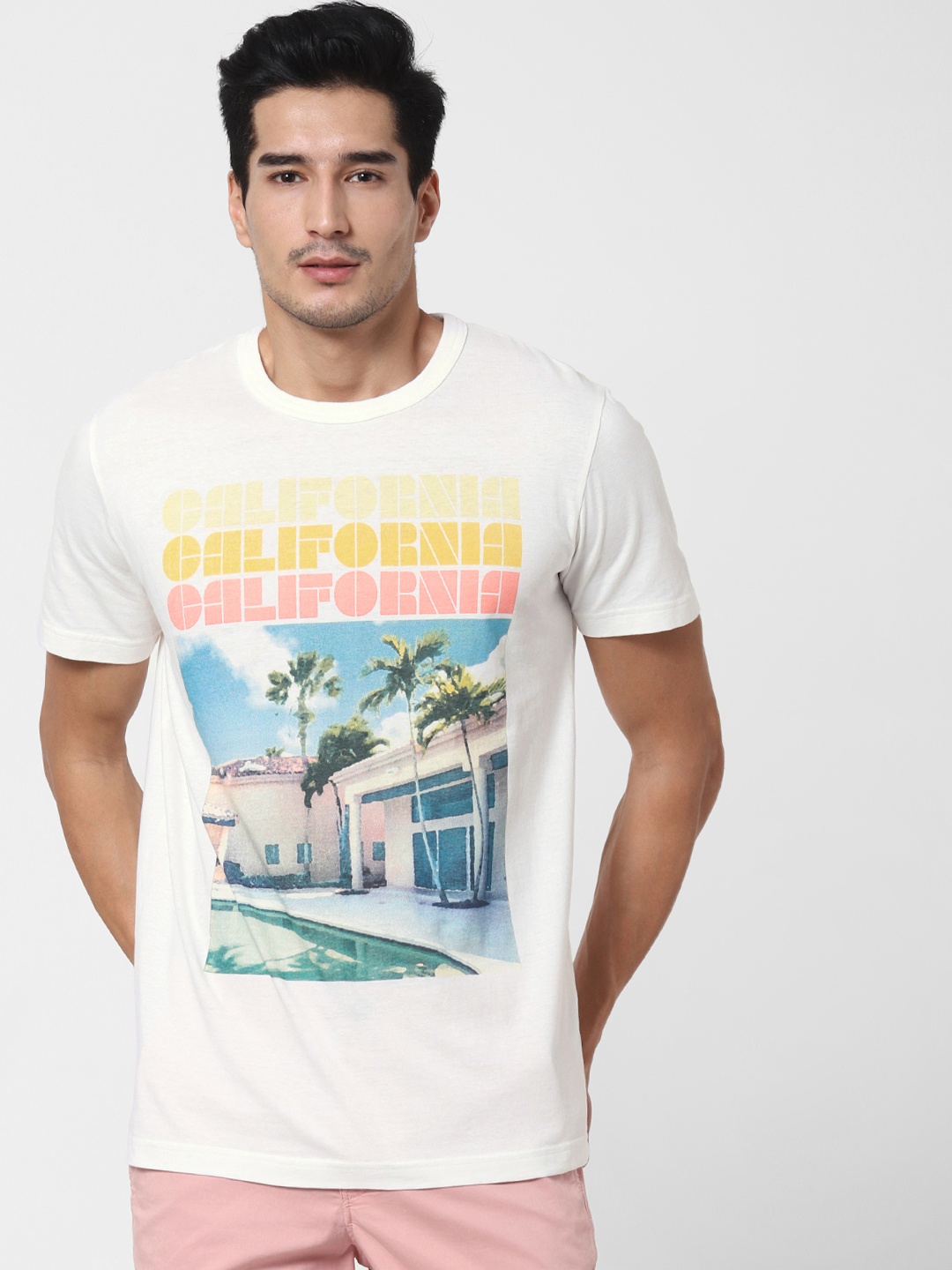 

SELECTED Men Off-White Printed Round Neck Organic Cotton T-shirt