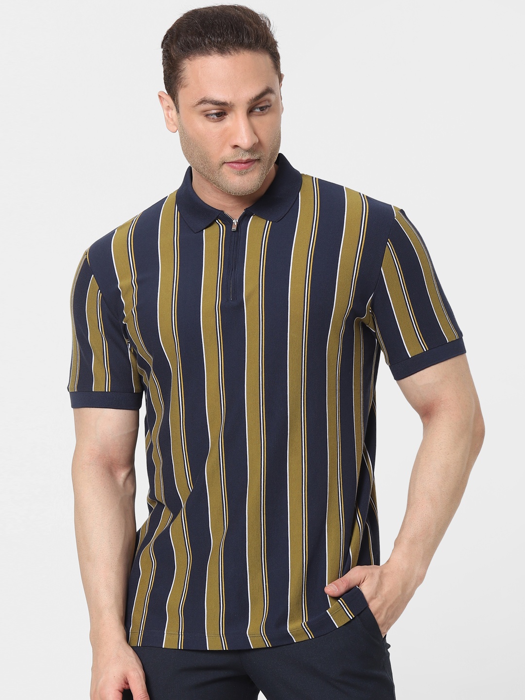 

SELECTED Men Navy Blue & Olive Green Striped Organic Cotton Spread Collar T-shirt