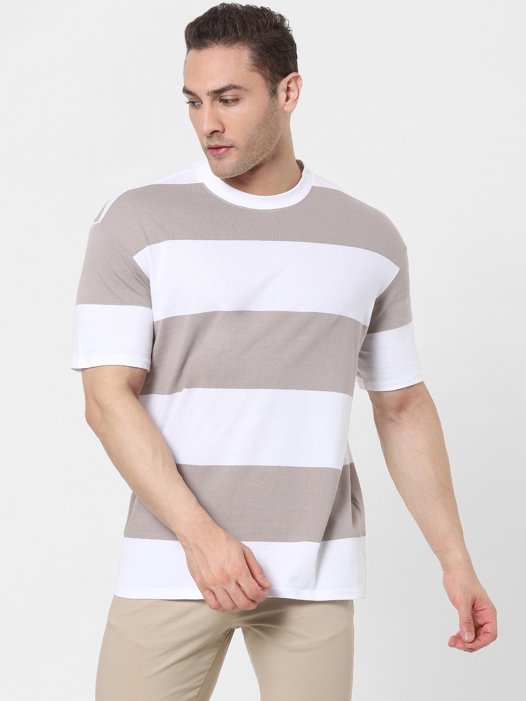 

SELECTED Men Grey & White Striped Organic Cotton Drop-Shoulder Sleeves T-shirt