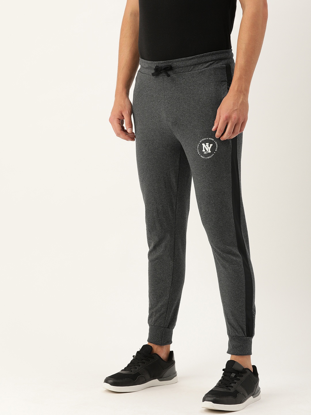 

The Indian Garage Co Men Grey Solid Slim Fit Jogger with side Stripes