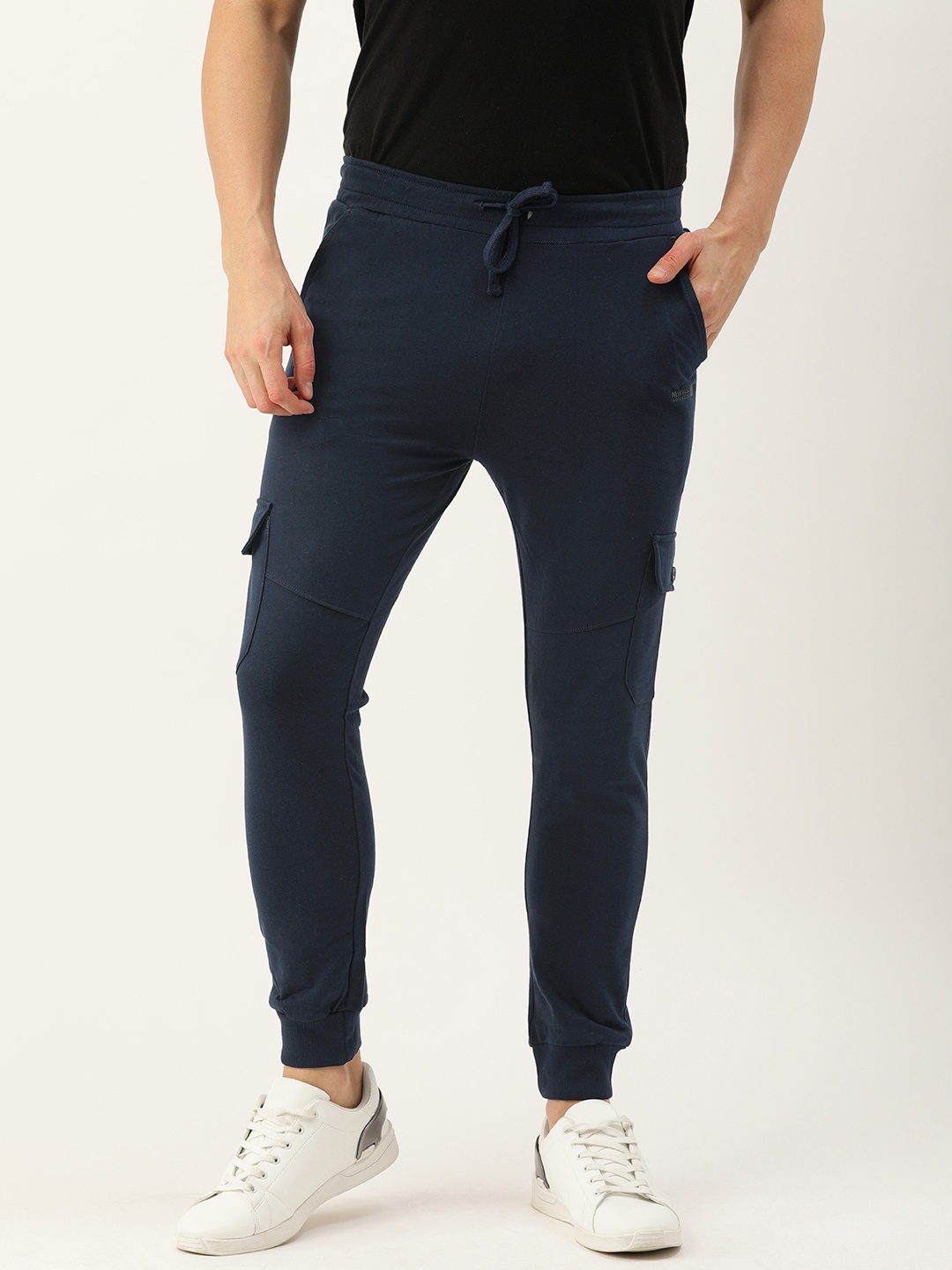 

The Indian Garage Co Men Navy Blue Solid Slim Fit Jogger