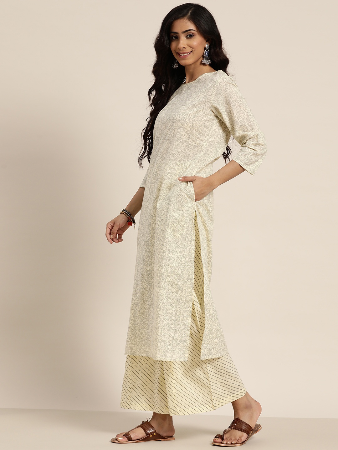

Sangria Women Off-White & Grey Pure Cotton Printed Kurta with Palazzos