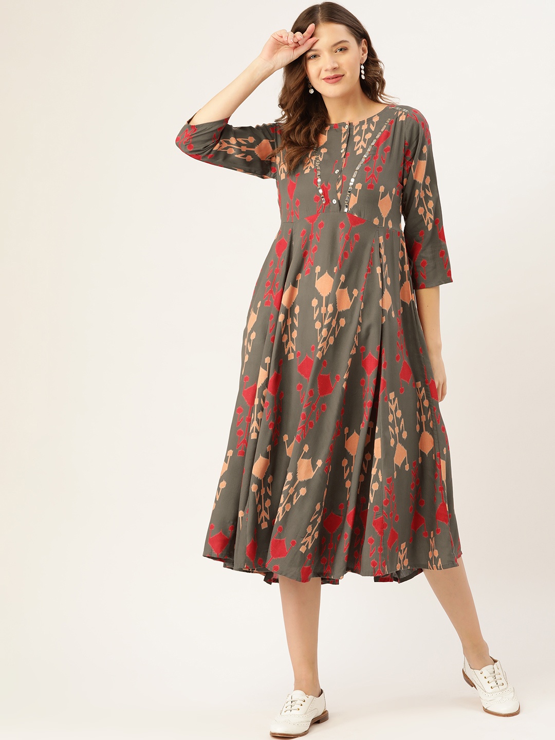 

Sangria Women Grey & Red Printed A-Line Dress