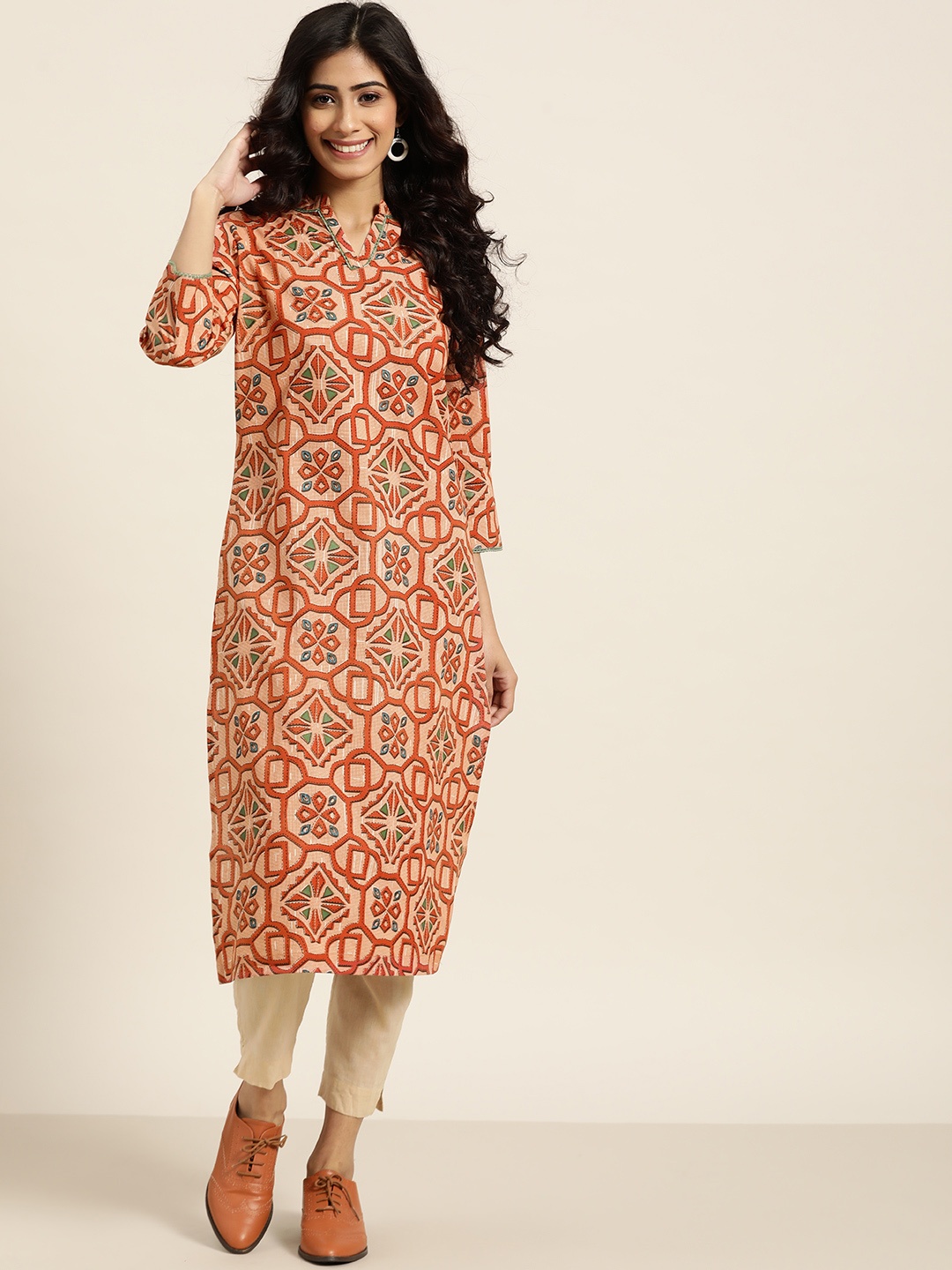 

Sangria Women Orange & Black Geometric Printed Kurta