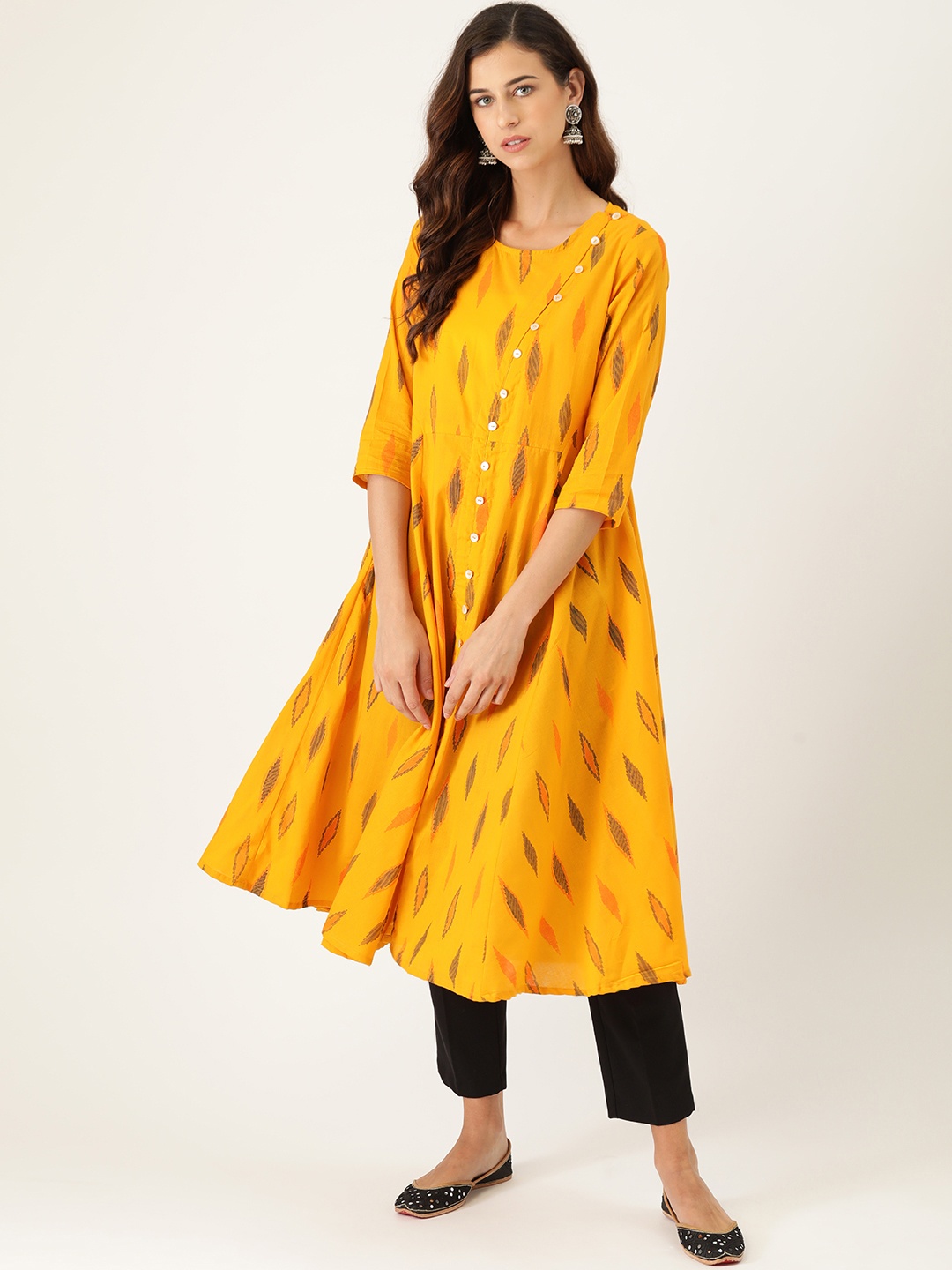 

Sangria Women Mustard Yellow Geometric Printed Kurta