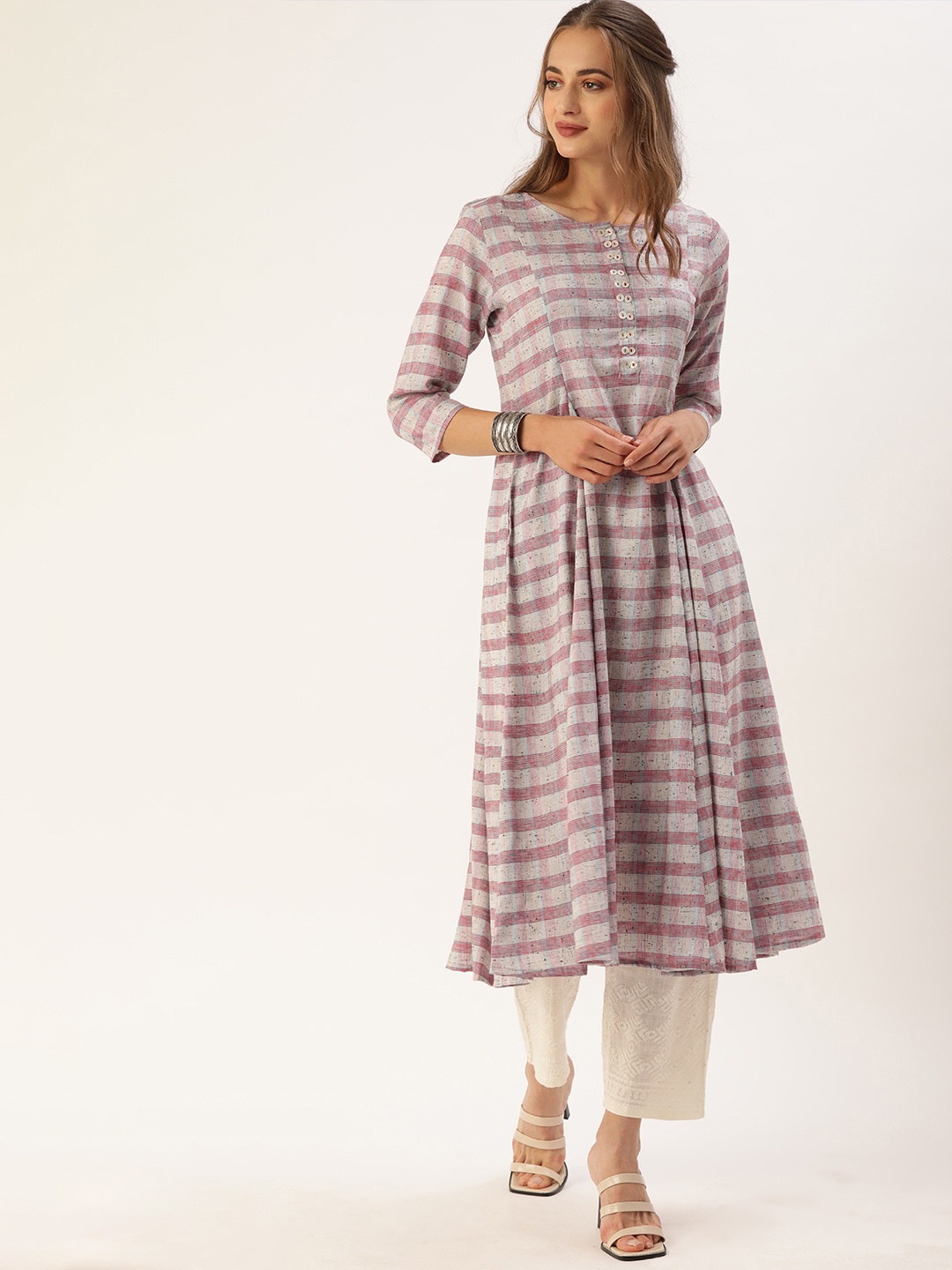 

Sangria Women Beige & Maroon Checked Pleated A-line Kurta