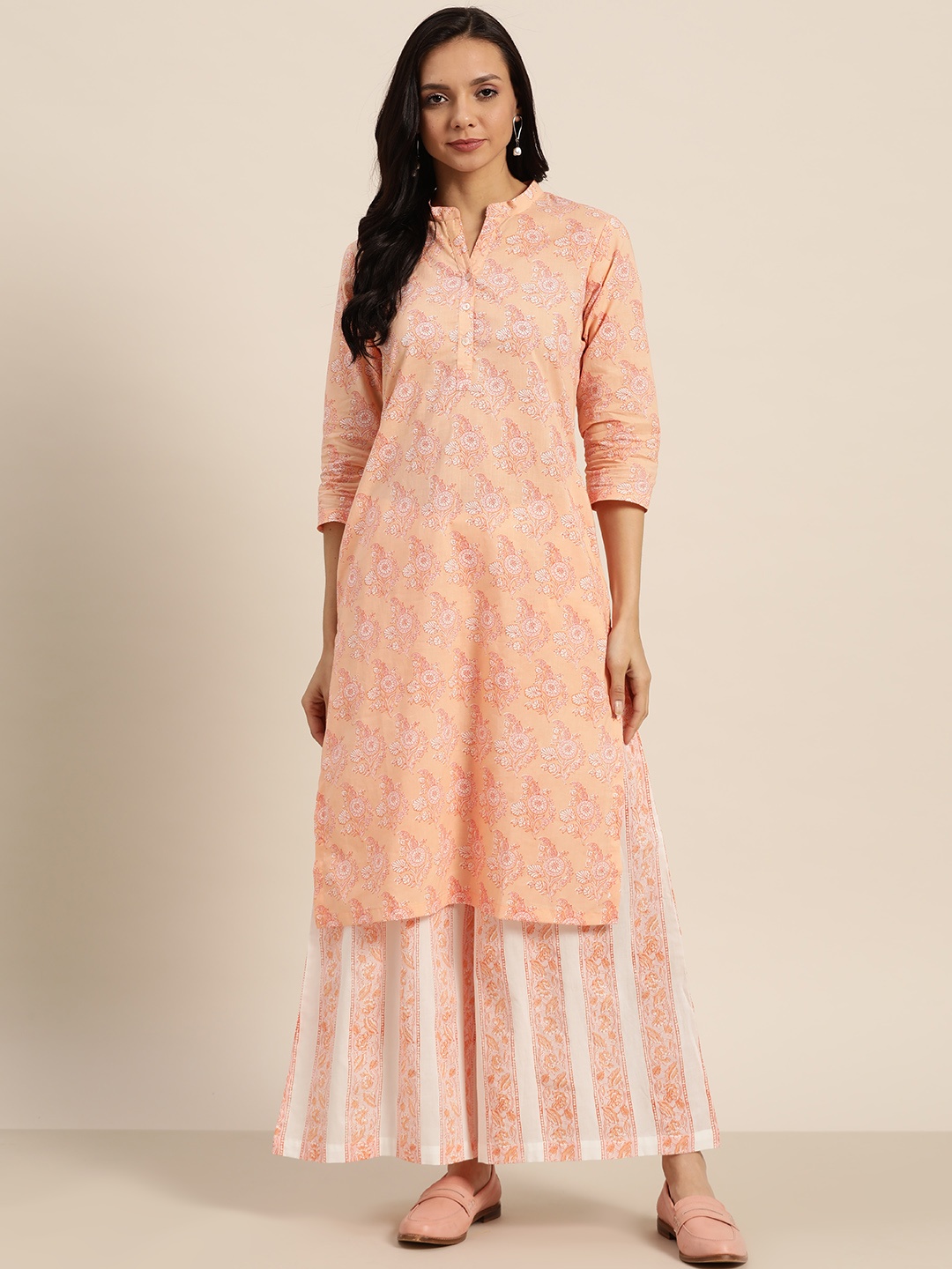 

Sangria Women Peach & Off-White Pure Cotton Printed Kurta with Palazzos
