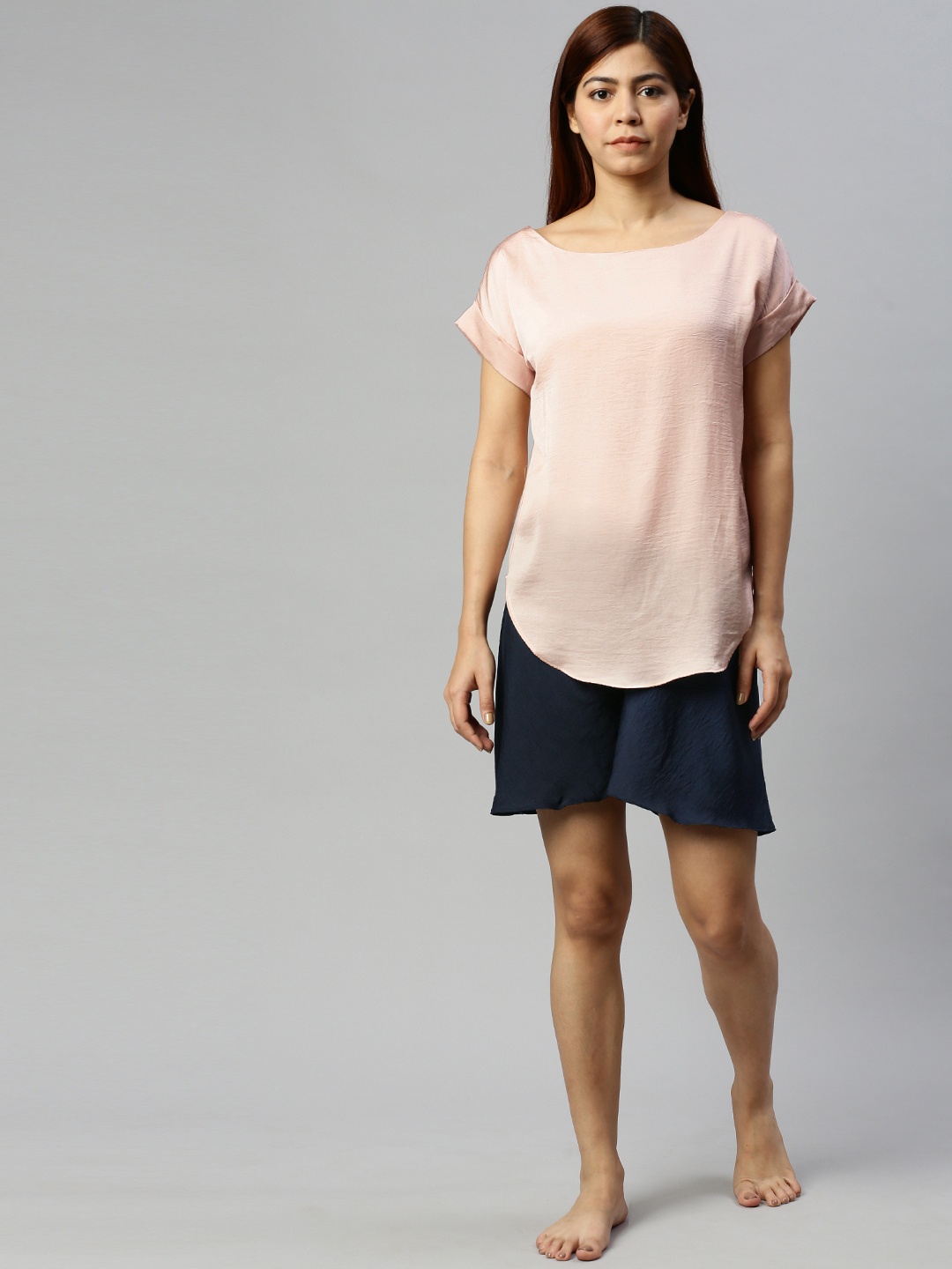 

urban undress Women Peach-Coloured & Pink Solid Night suit