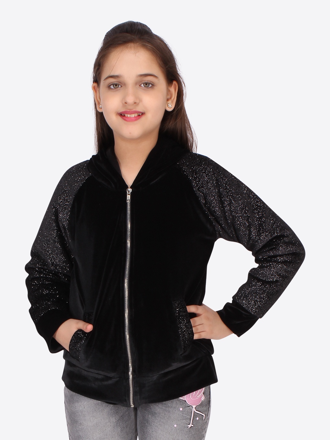 

CUTECUMBER Girls Black Solid Open Front Jacket