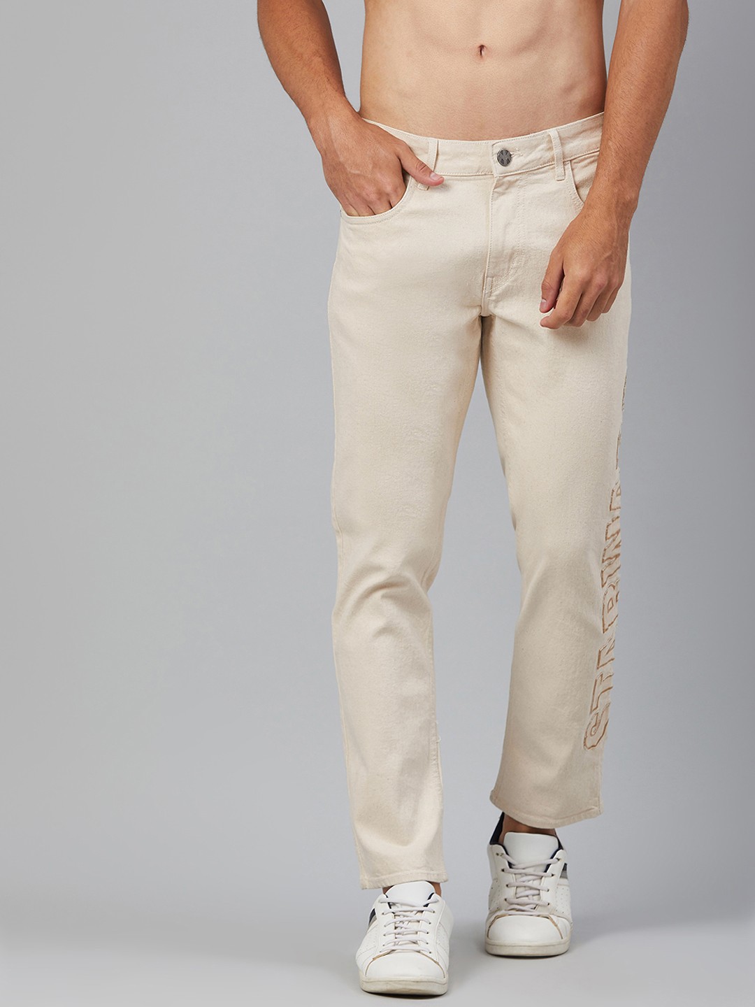

Kook N Keech Star Wars Men Beige Slim Fit Applique Stretchable Jeans