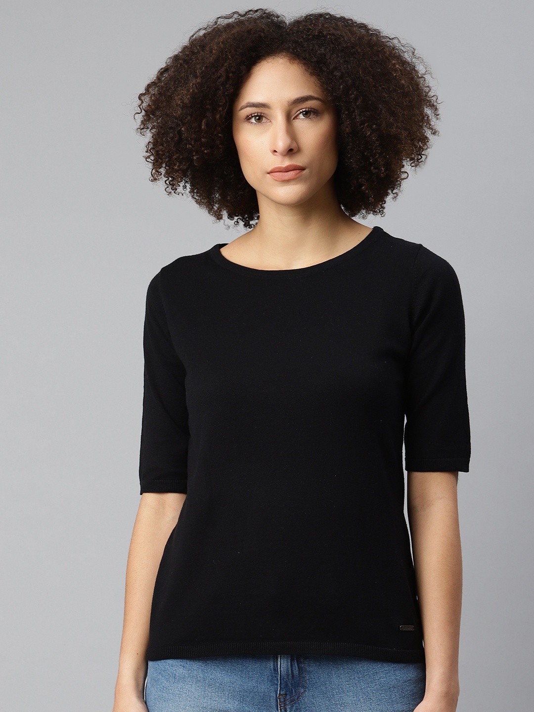 

The Roadster Lifestyle Co Women Black Solid T-shirt