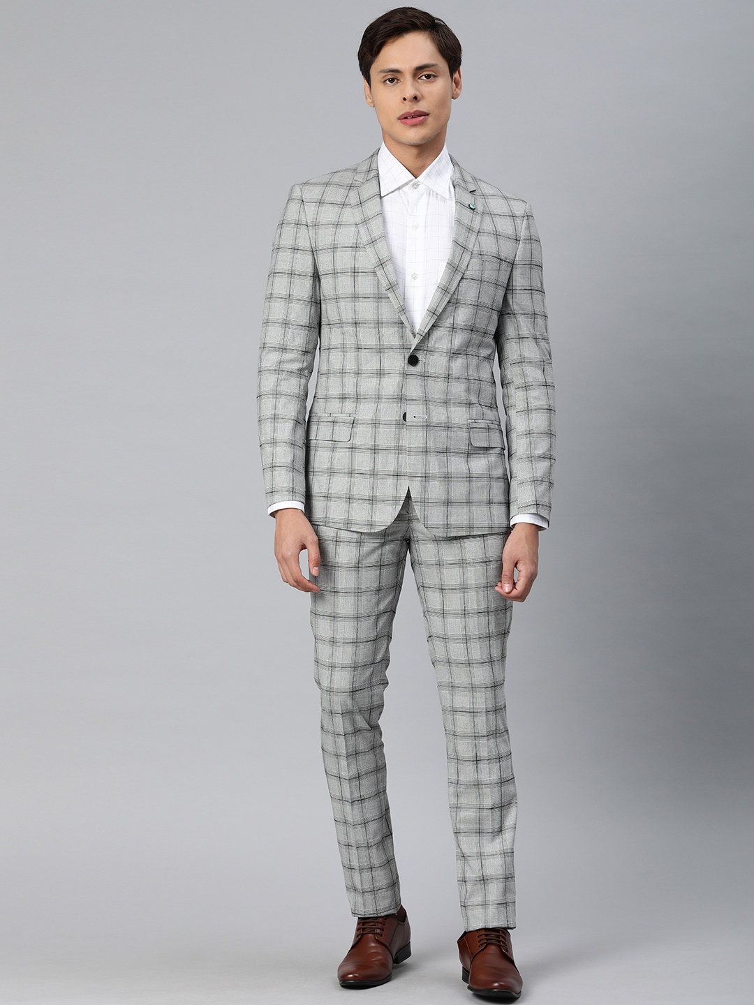 

Arrow New York Men Grey and Black Checked Single-Breasted Formal Suit