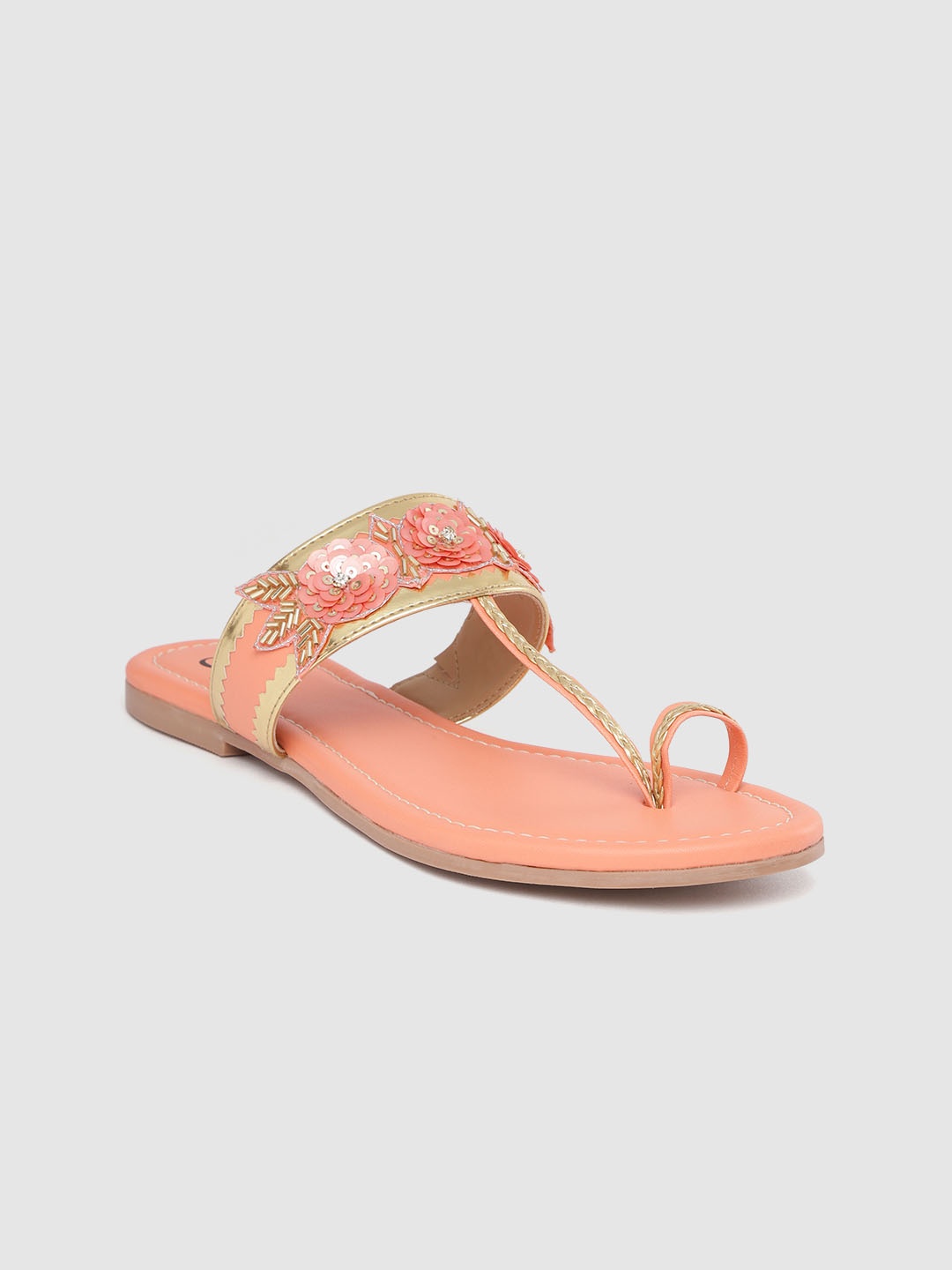 

Carlton London Women Coral Pink & Gold-Toned Embellished One Toe Flats