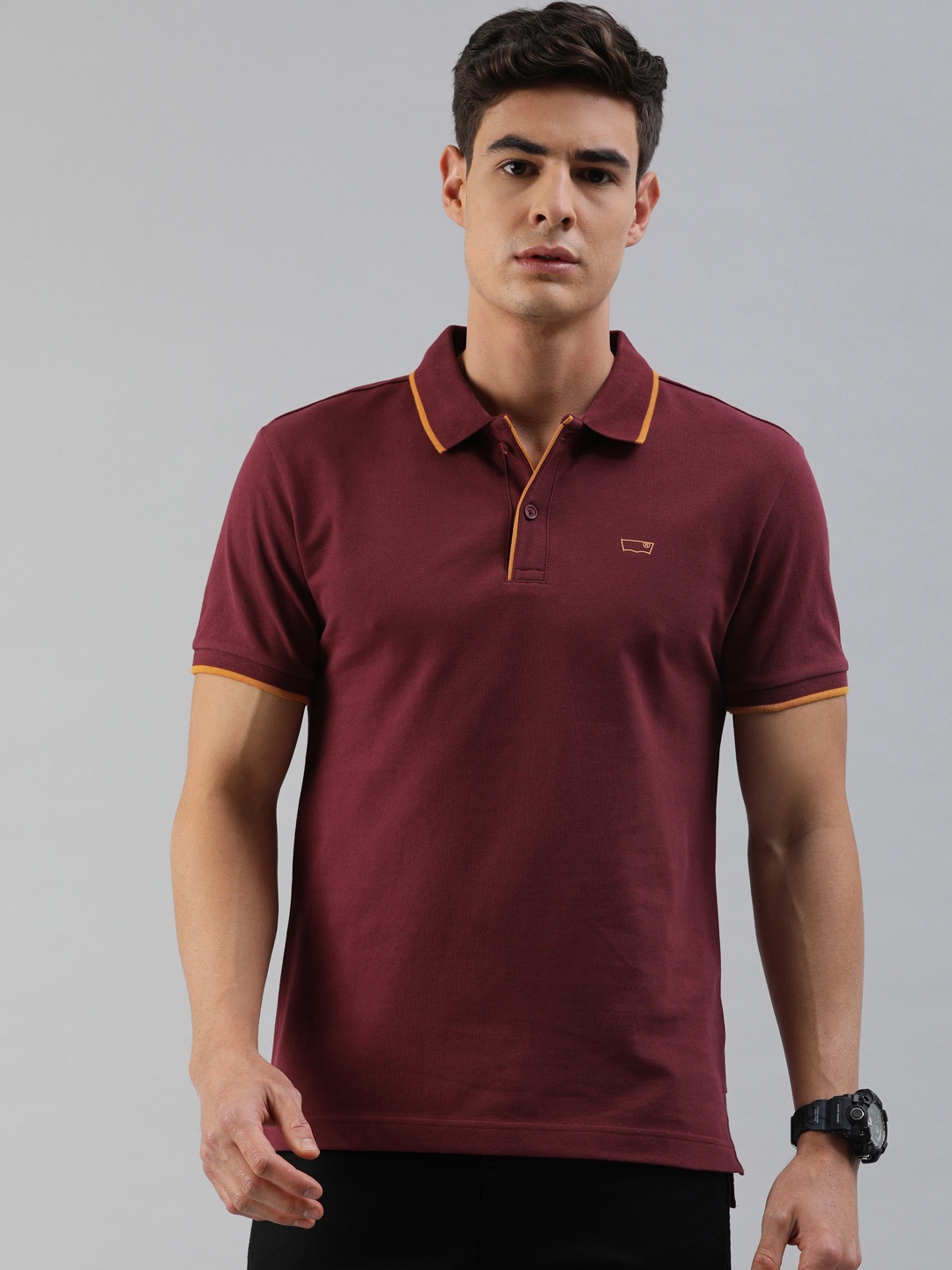 

Levis Men Maroon Slim Fit Solid Polo Collar T-shirt