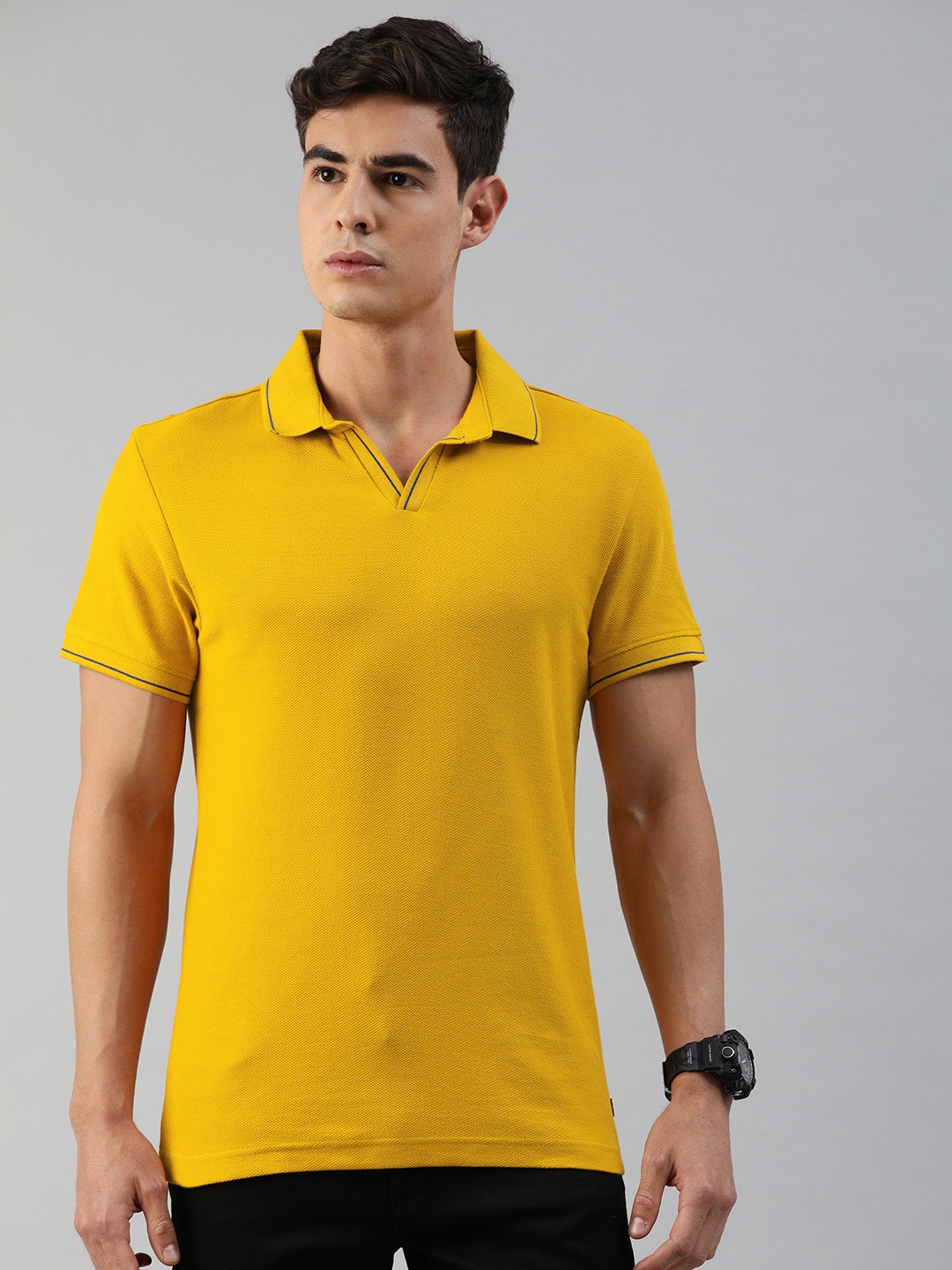 

Levis Men Mustard Yellow Slim Fit Solid Polo Collar Pure Cotton T-shirt