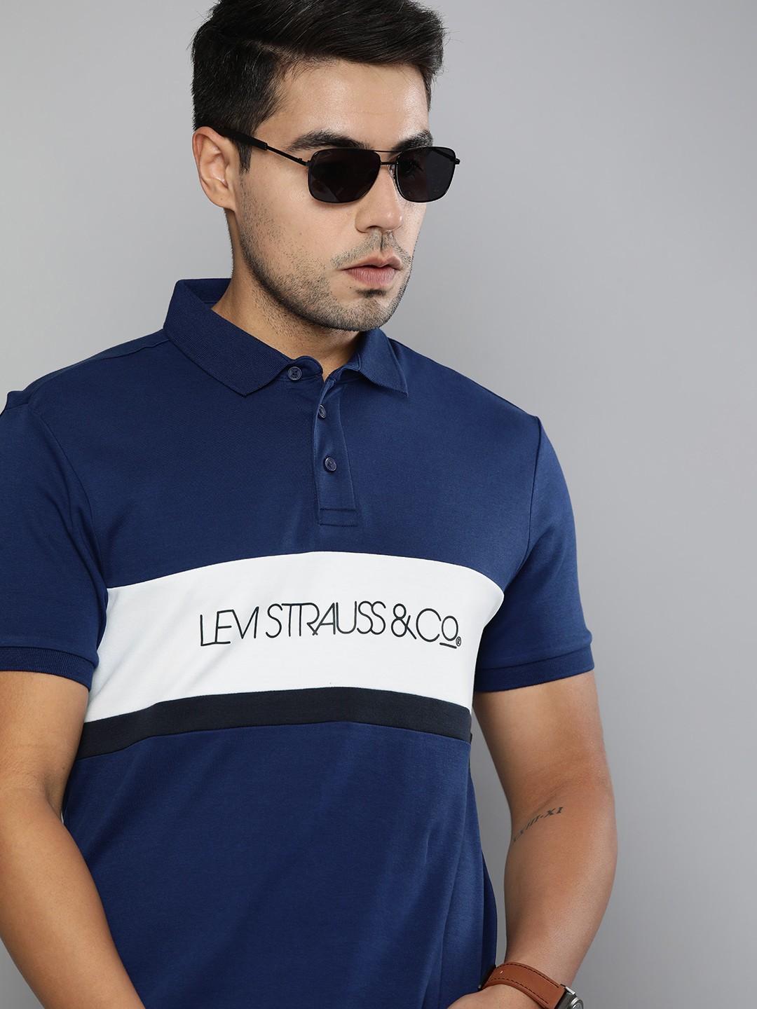 

Levis Men Navy Blue Printed Polo Collar Pure Cotton T-shirt
