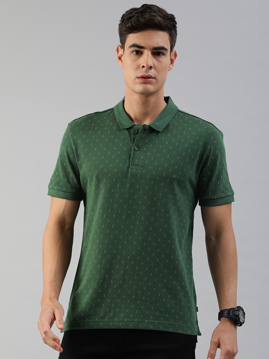 

Levis Men Green Beige Slim Fit Ditsy Printed Polo Collar Pure Cotton T-shirt