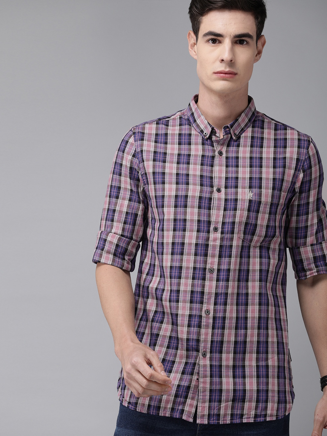 

French Connection Men Pink & Violet Slim Fit Checked Casual Shirt