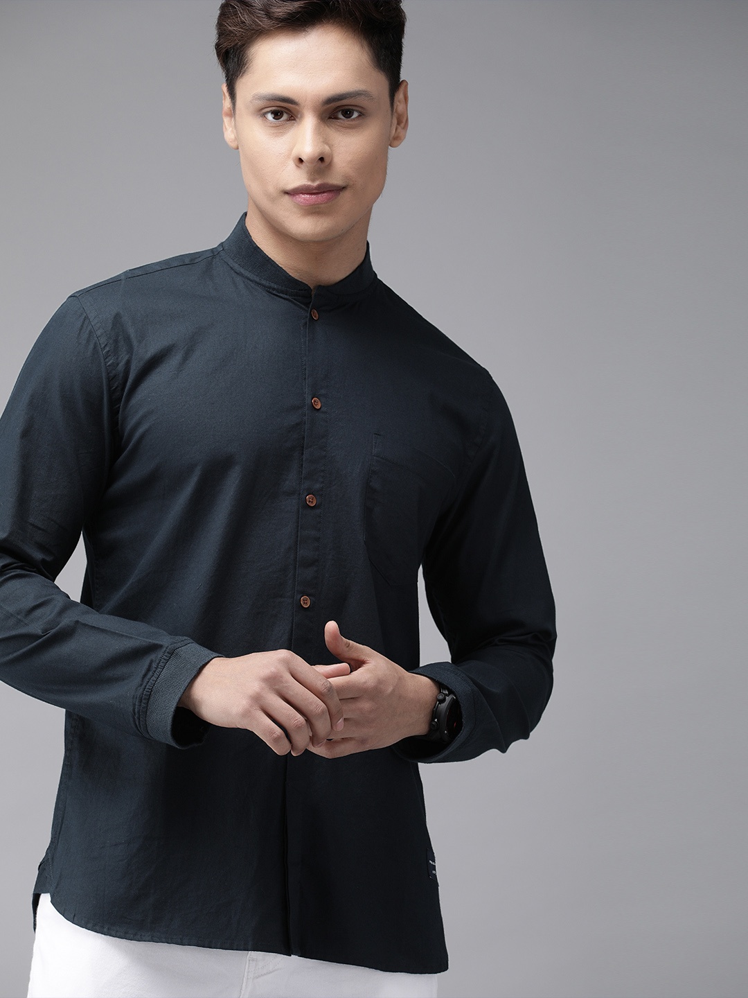 

French Connection Men Navy Blue Slim Fit Solid Casual Shirt
