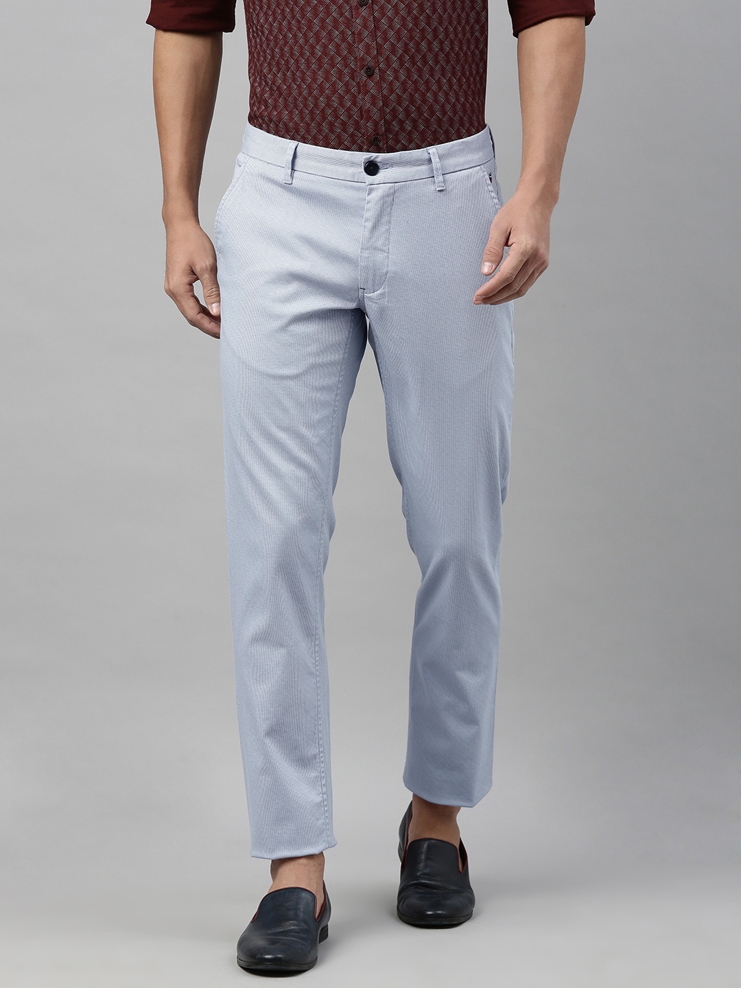 

Louis Philippe Sport Men Grey Slim Fit Self Design Regular Trousers