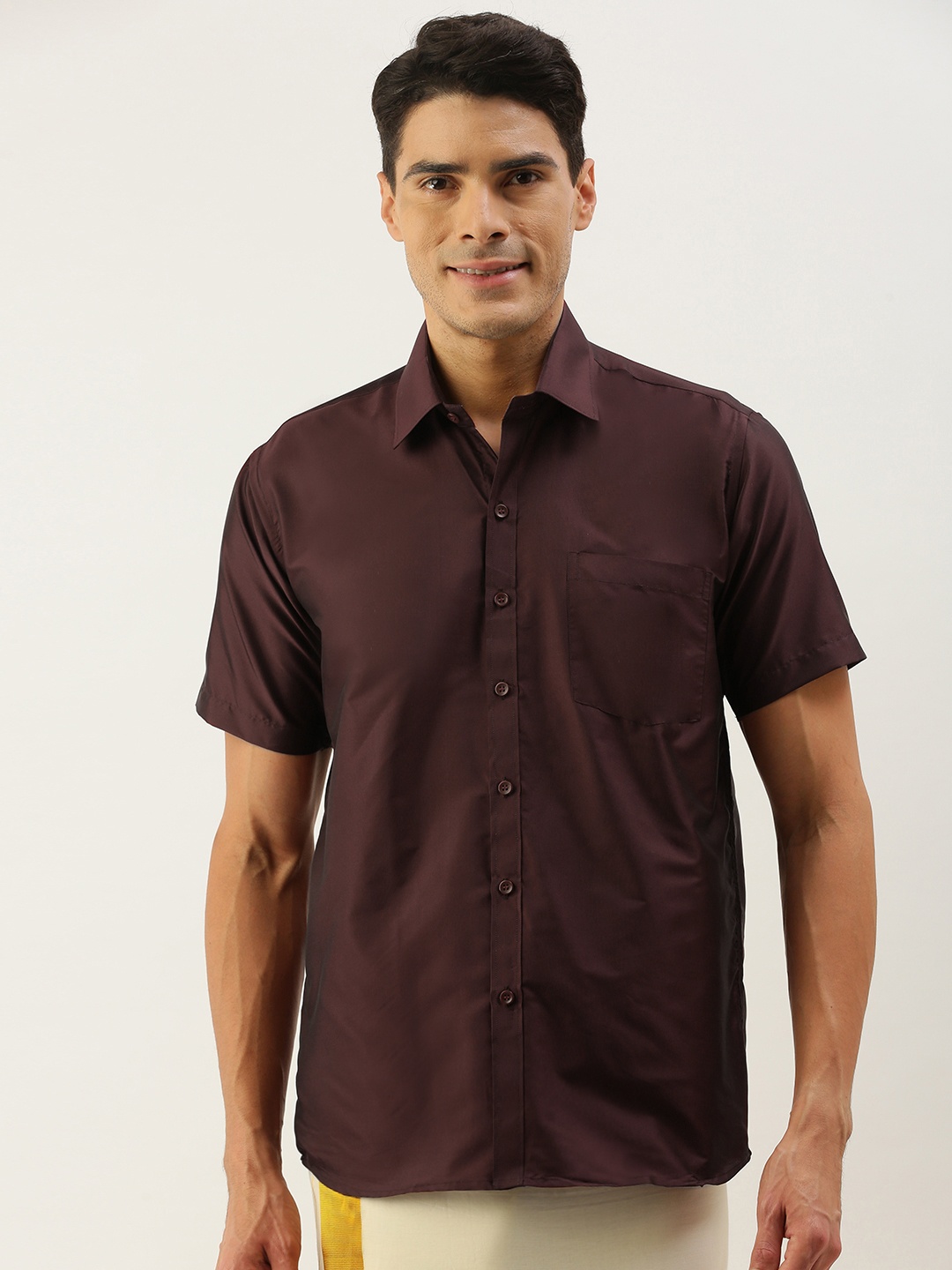 

THANGAMAGAN Men Maroon Solid Casual Shirt