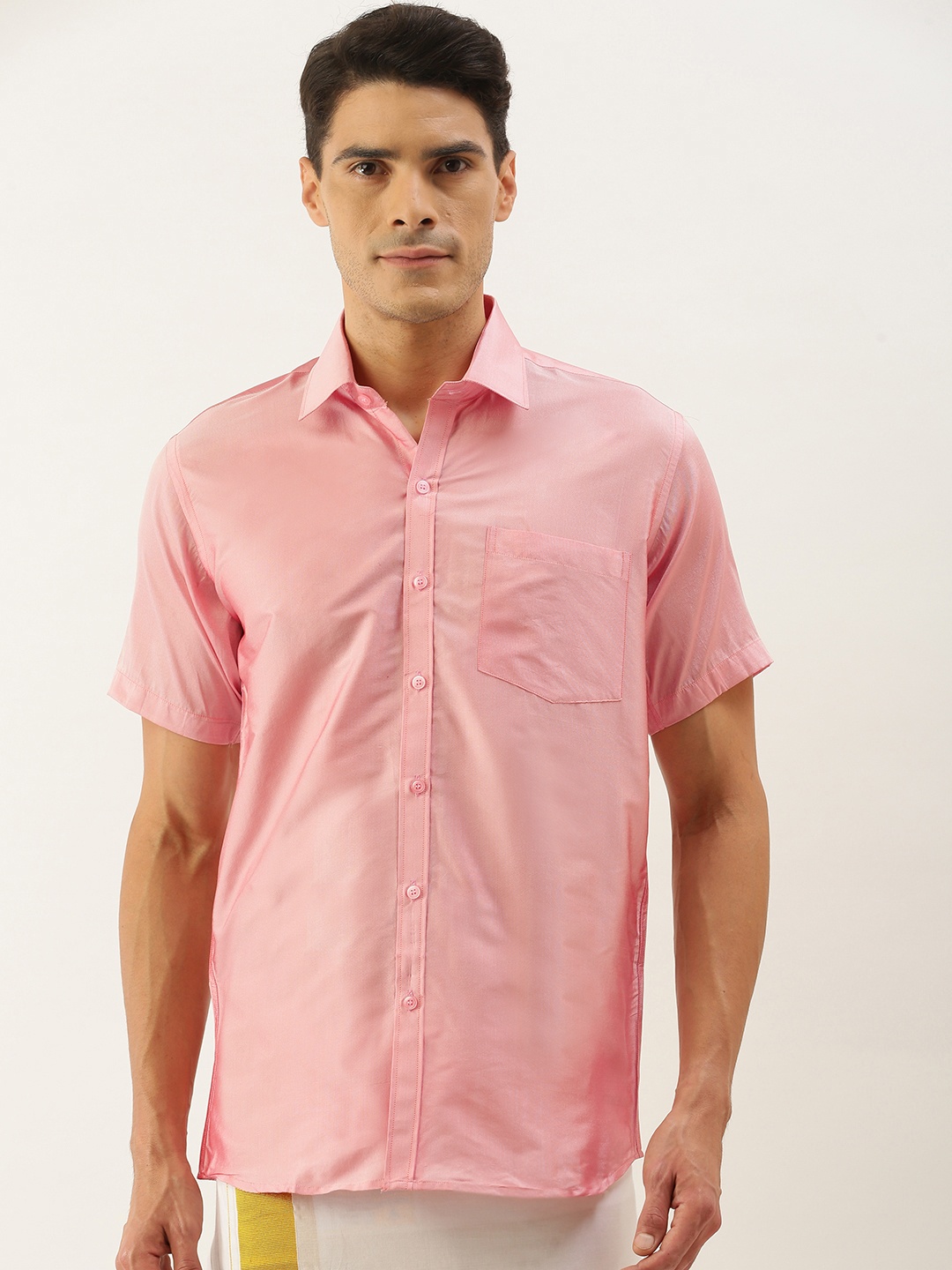 

THANGAMAGAN Men Pink Solid Casual Shirt