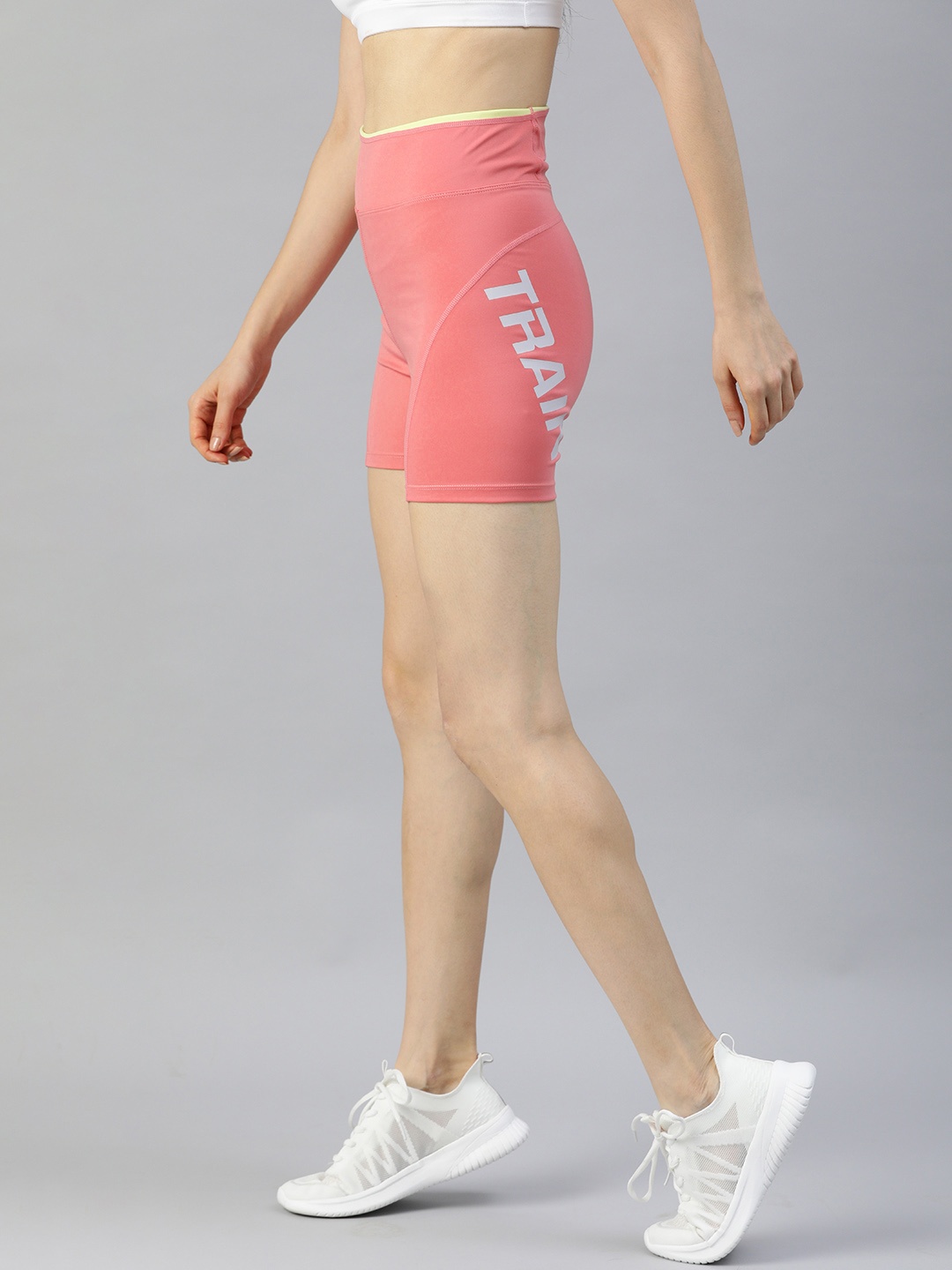 

HRX By Hrithik Roshan Women Pink Printed Skinny Rapid-Dry Antimicrobial Training Shorts