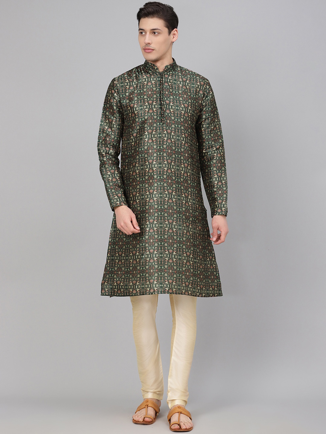 

Readiprint Fashions Men Green & Golden Printed Kurta with Churidar