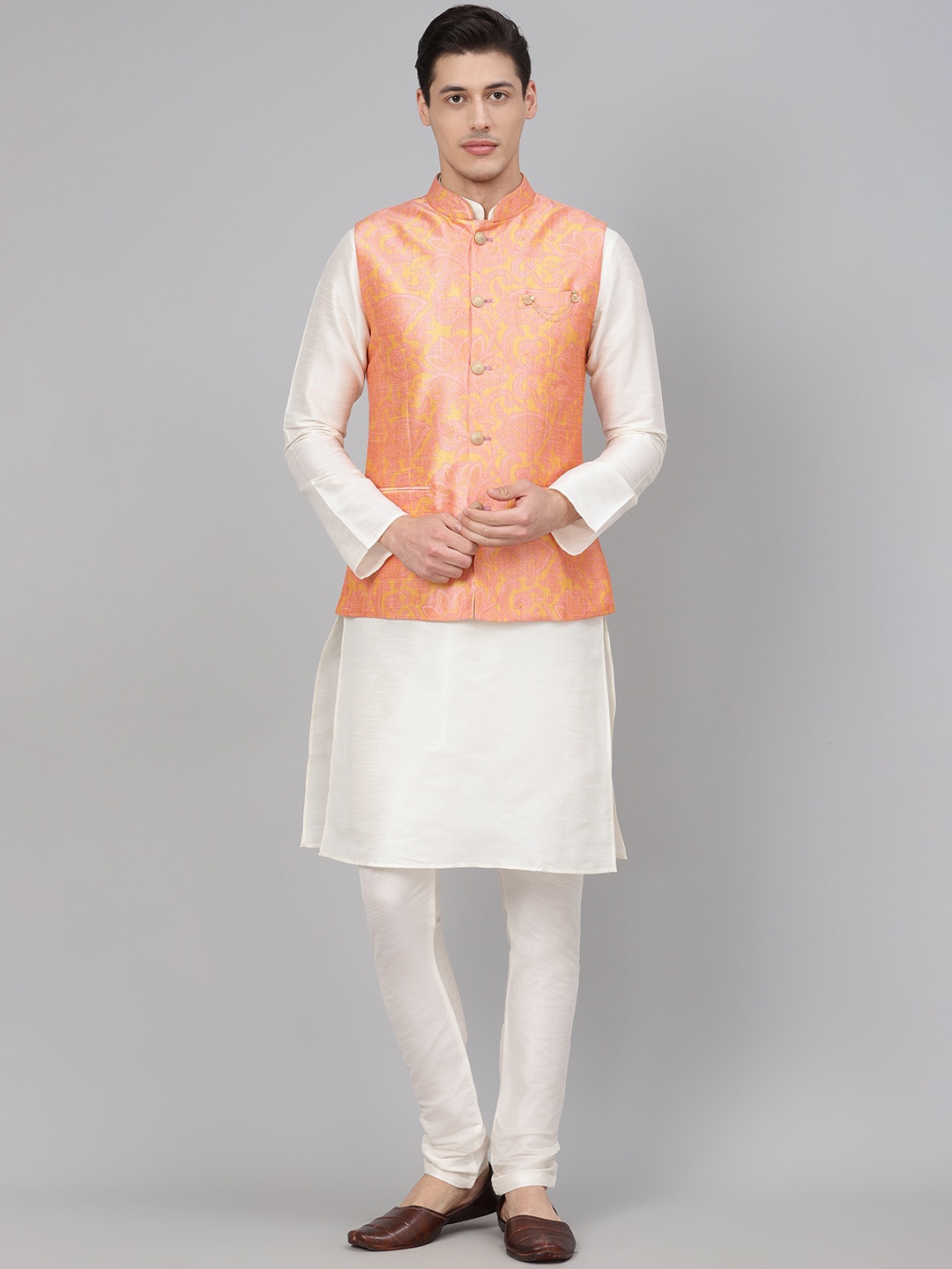 

Readiprint Fashions Men Off-White & Pink Solid Kurta with Churidar & Nehru Jacket