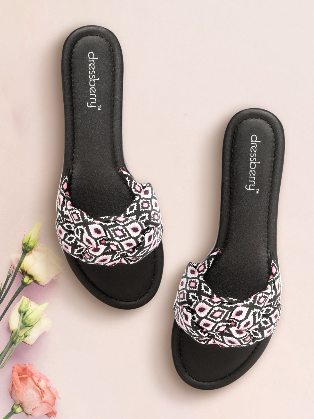 

DressBerry Women Black & PInk Printed Handcrafted Knot Detail Open Toe Flats