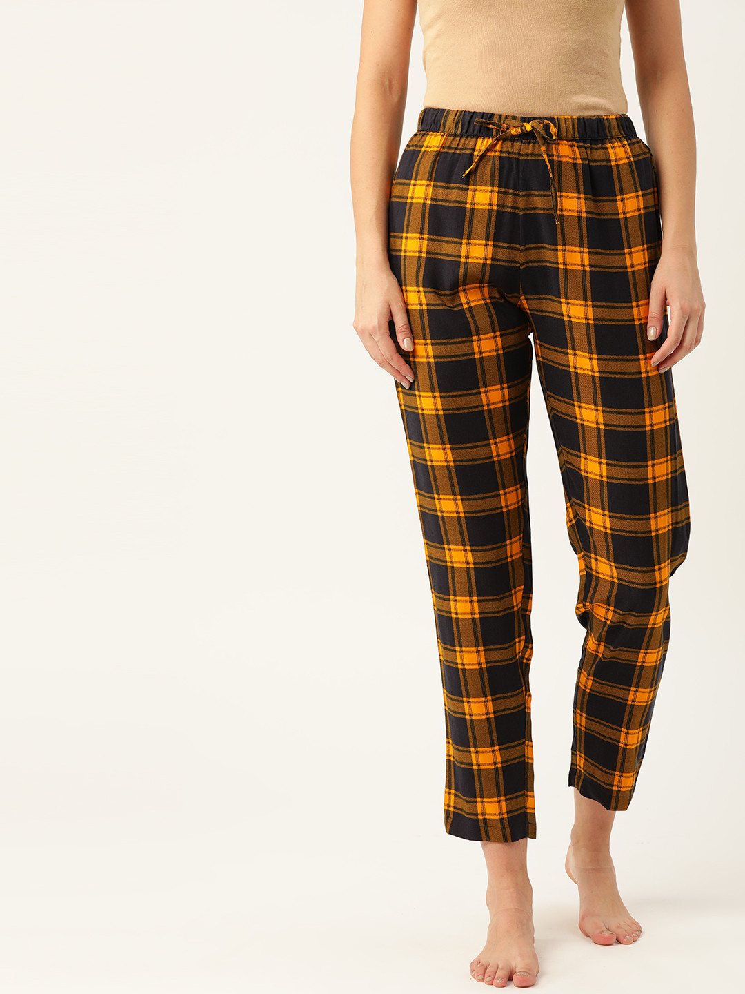 

ETC Women Mustard Yellow & Navy Blue Checked Cropped Lounge Pants