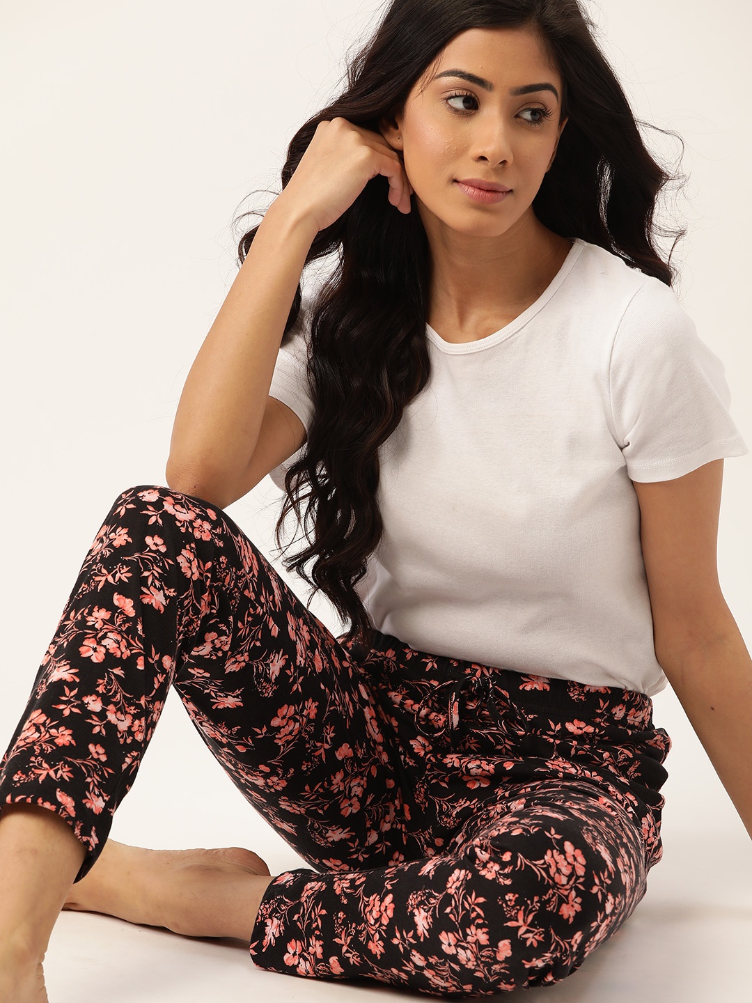 

ETC Women Black & Pink Floral Print Pure Cotton Lounge Pants