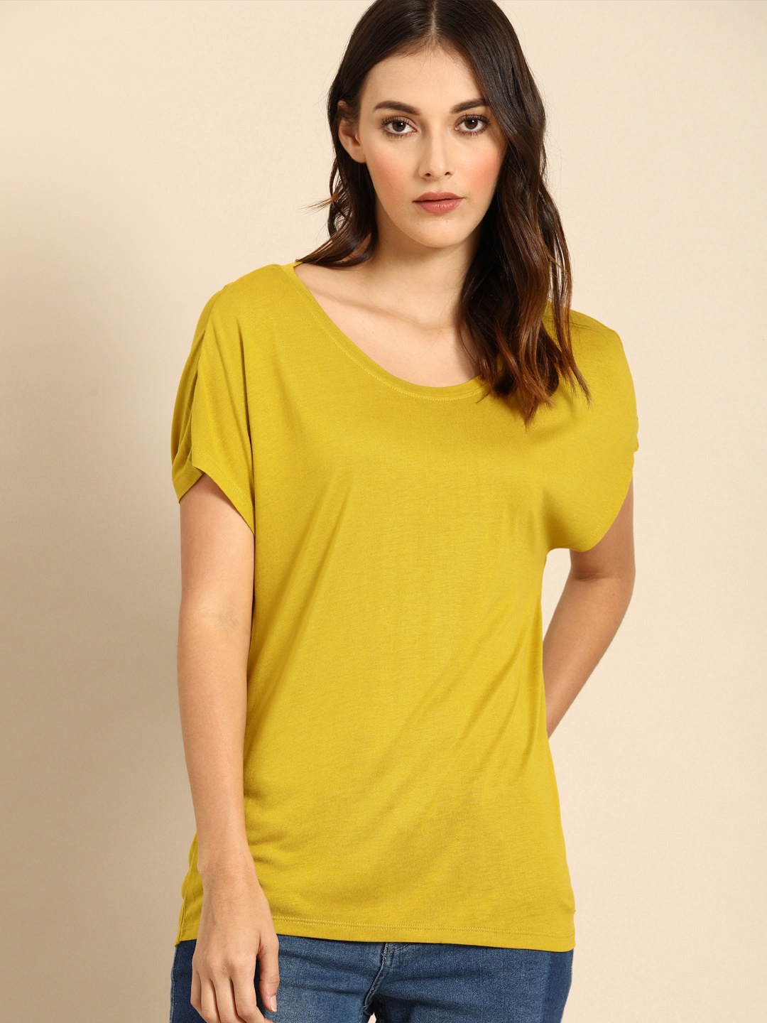 

ether Women Yellow Solid Round Neck T-shirt