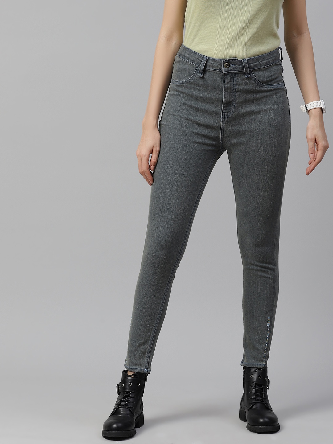 

The Roadster Lifestyle Co Women Charcoal Grey Super Skinny Fit High-Rise Jeans with Hem Embroidery Detail