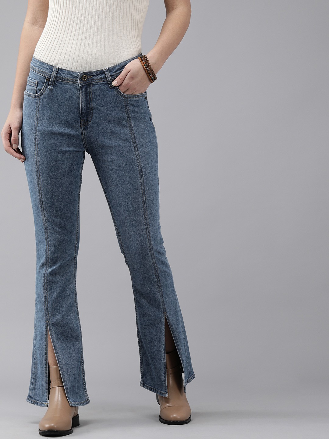

The Roadster Lifestyle Co Women Blue Mid-Rise Bootcut Stretchable Jeans
