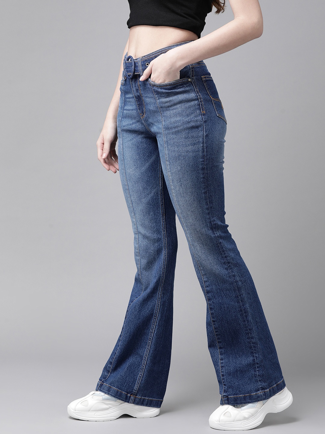 

The Roadster Lifestyle Co Women Blue Flared High-Rise Light Fade Stretchable Jeans