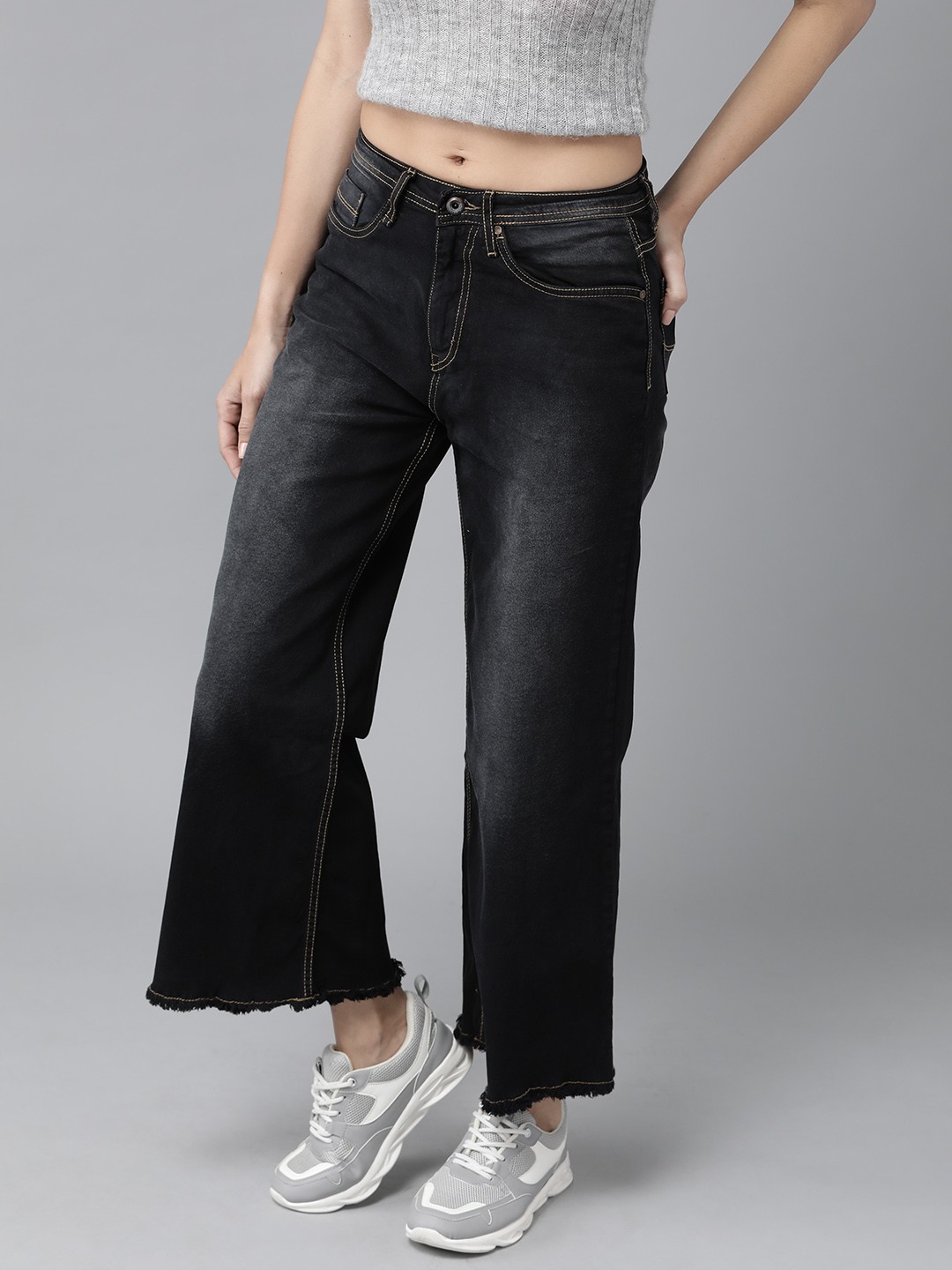 

The Roadster Lifestyle Co Women Black High-Rise Light Fade Stretchable Wide Leg Jeans