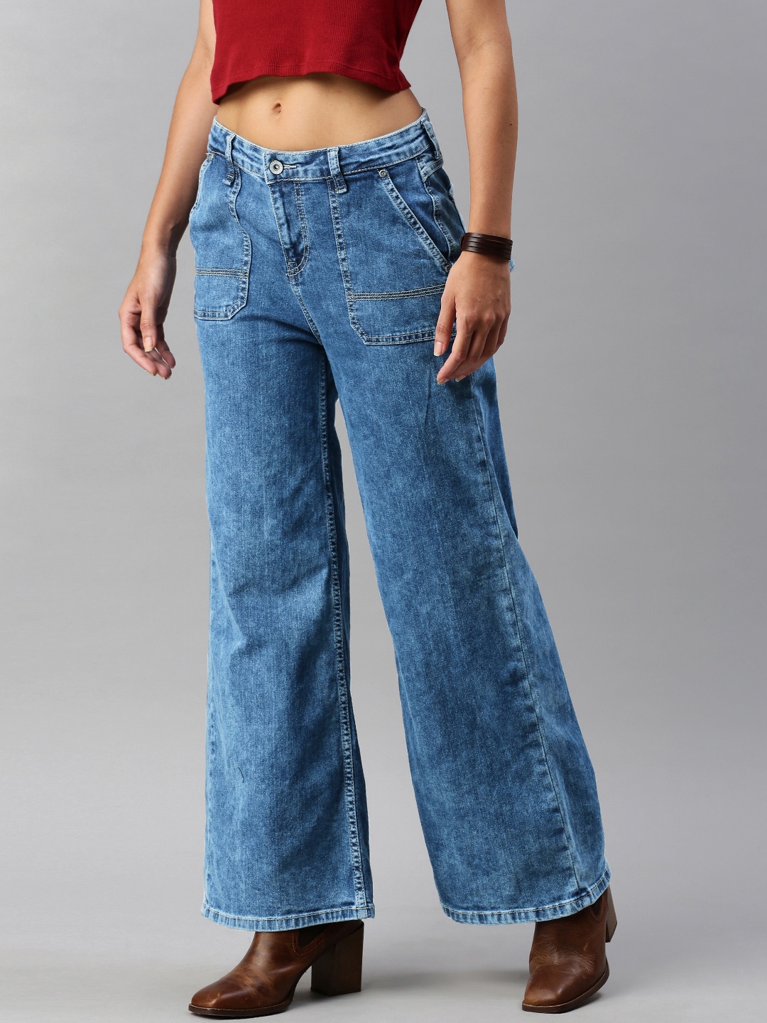 

The Roadster Lifestyle Co Women Blue Wide Leg Heavy Fade Stretchable Jeans